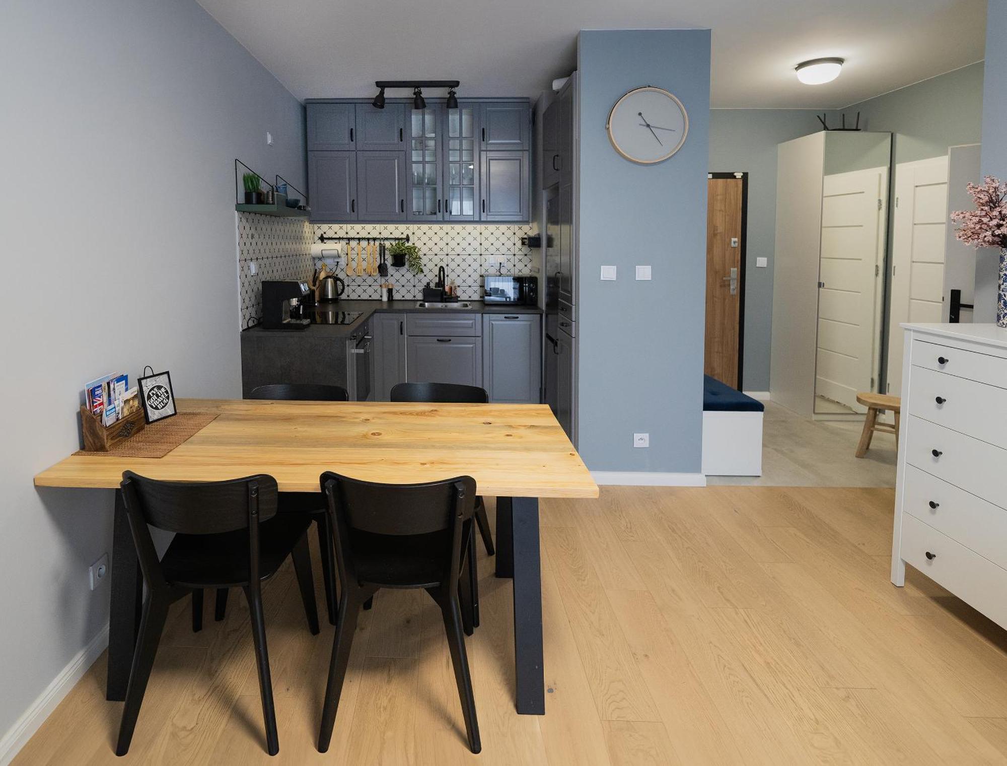 Blue Rooster - Free Parking Space Apartment