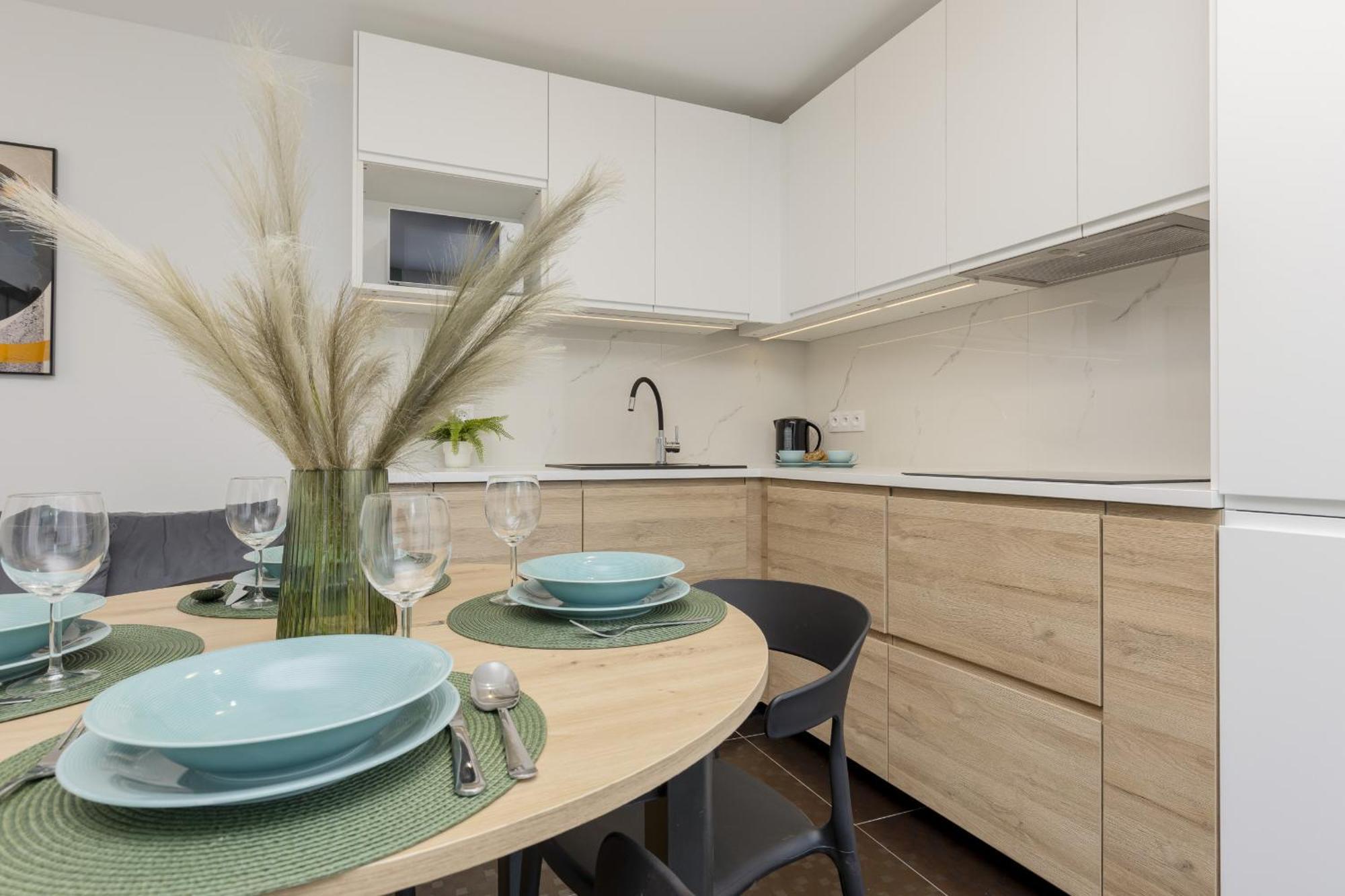 Aleja Solidarnosci Modern & Cozy Downtown By Renters Warsaw