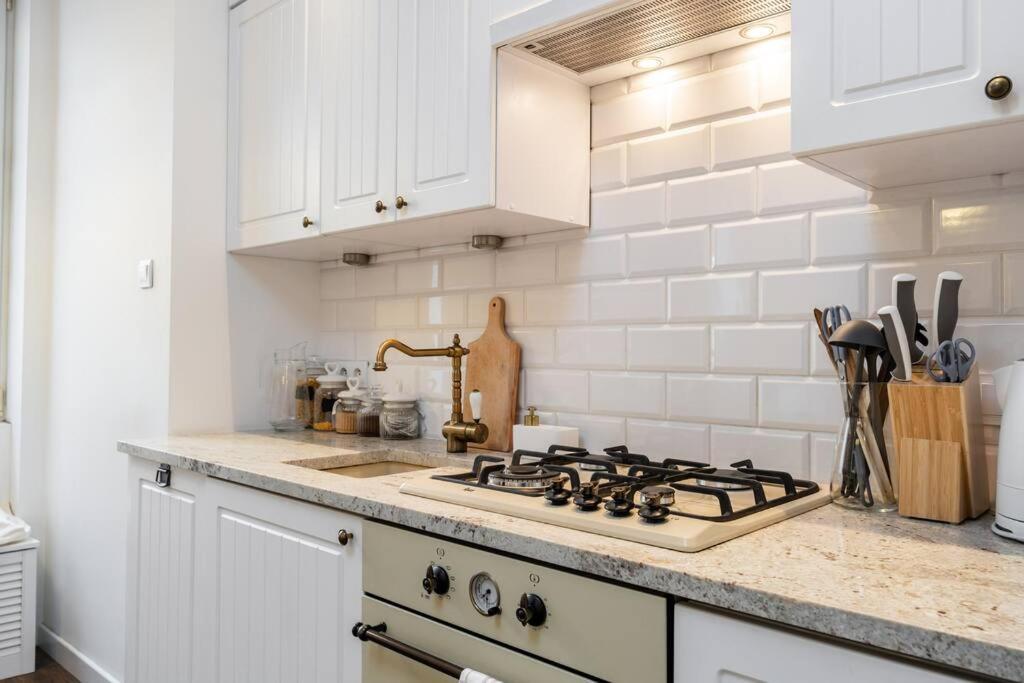 Chmielna Studio, Railway Station Apartment Warsaw