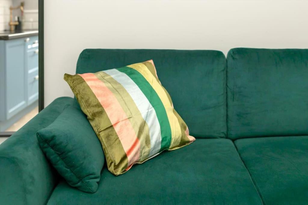 Apartment Ecru Elegant & Charming With Bedroom Wwa15 Warsaw