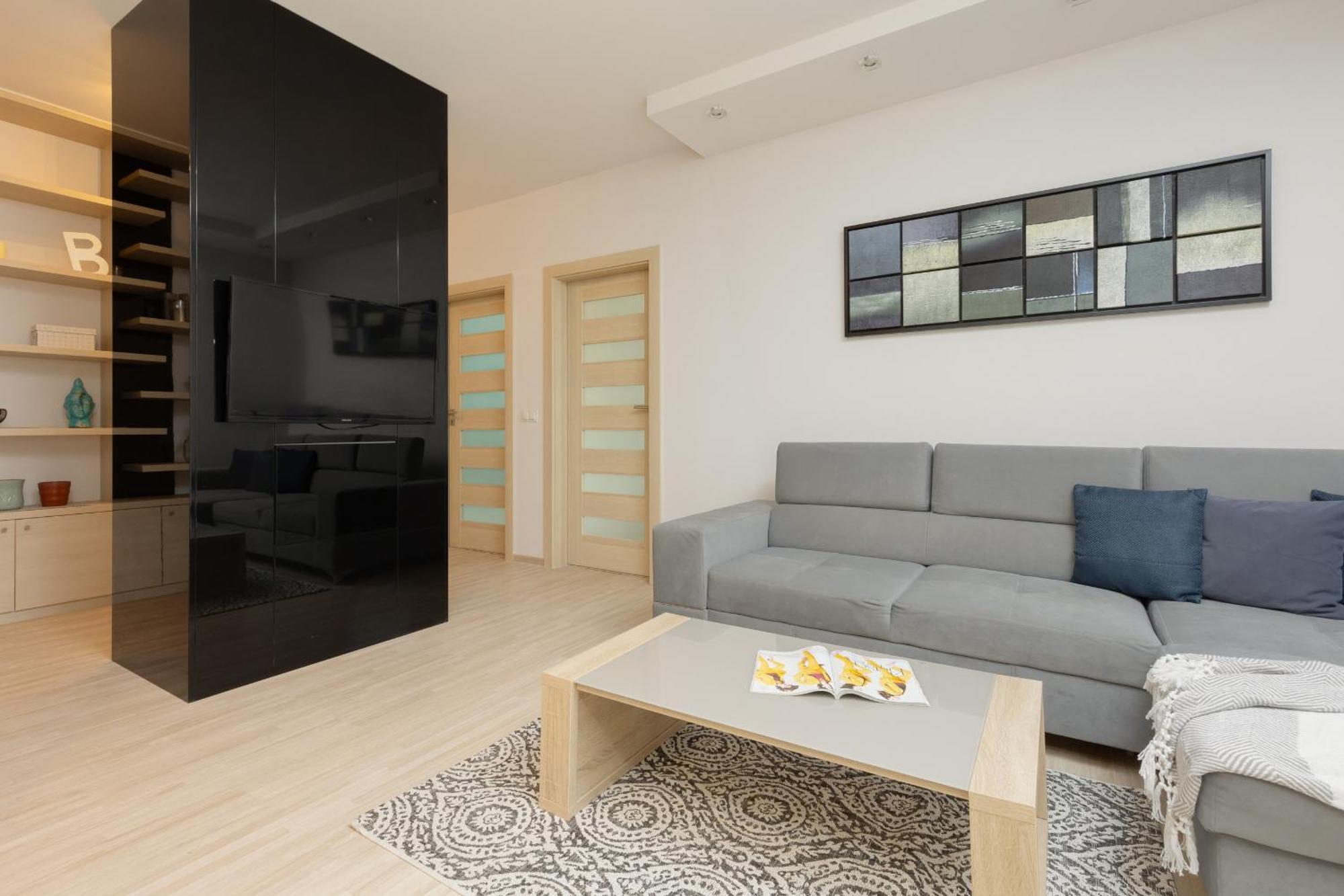 Woronicza With Balcony In Warsaw's Mokotow By Renters Varsóvia