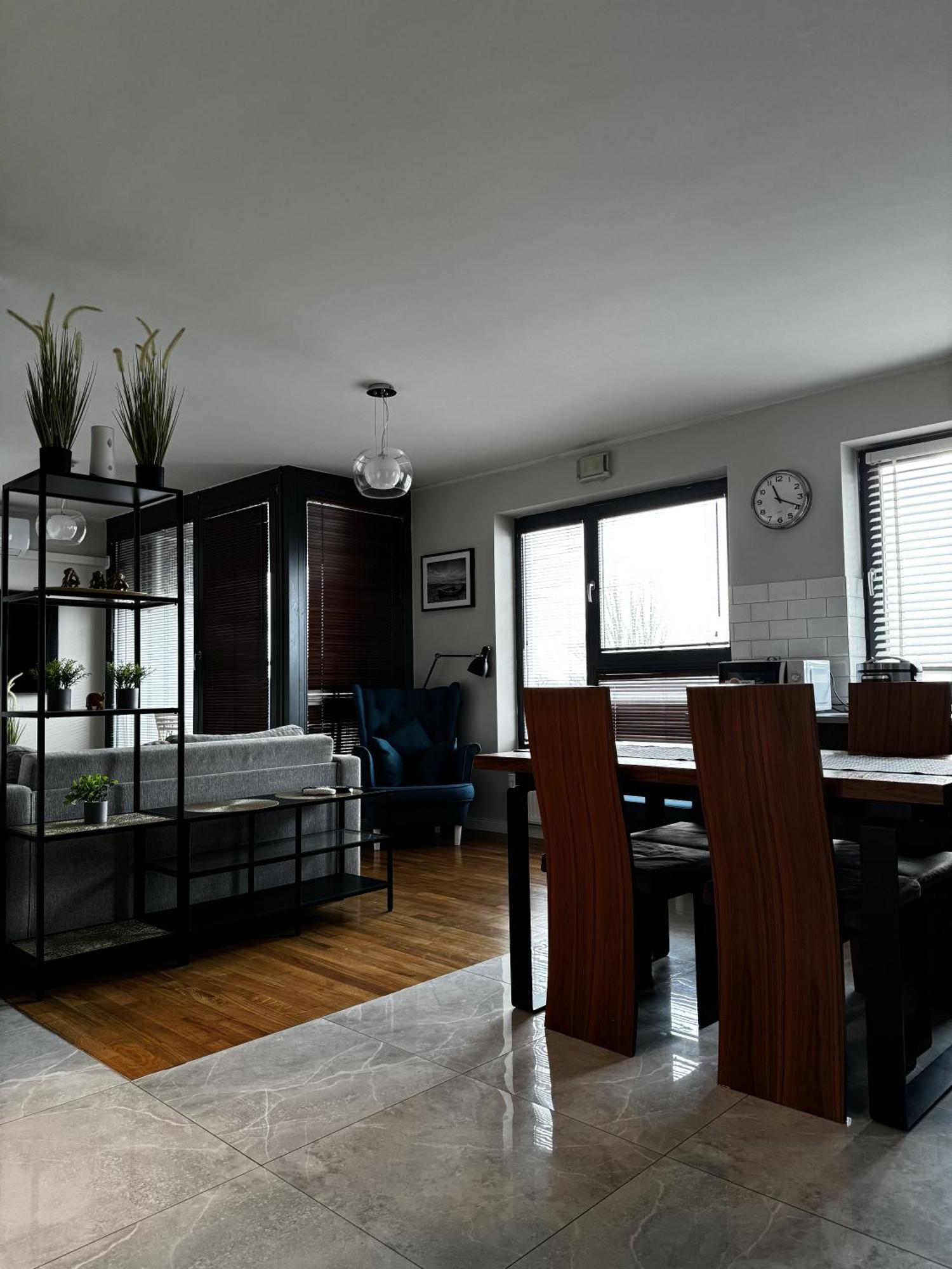 Home&home Wola Apartment