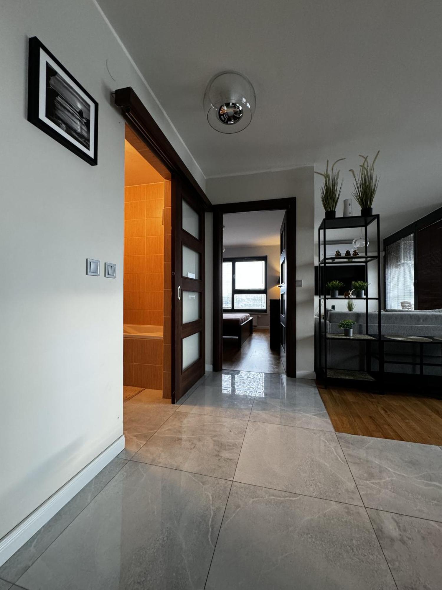 Home&home Wola *