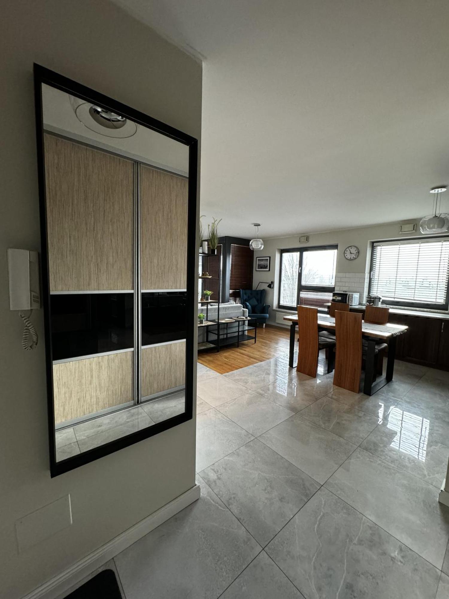 Home&home Wola Apartment