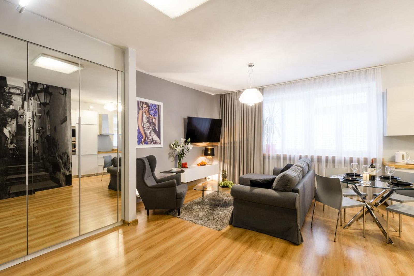 Apartamento Europa22 Centrum: Old Town In Historic Building Varsóvia