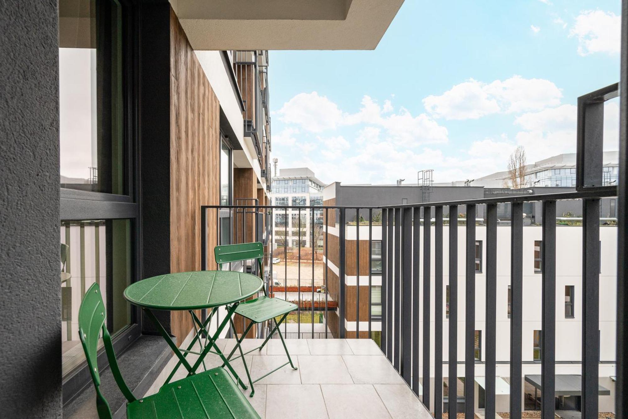 Business Park Cosy Apartment *