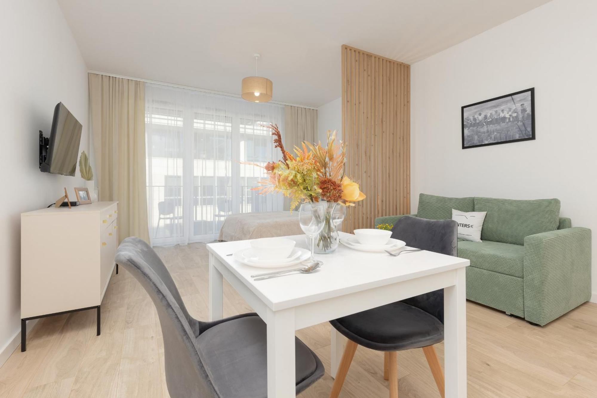 Modern Mokotow With Parking & Balcony By Renters Căn hộ *