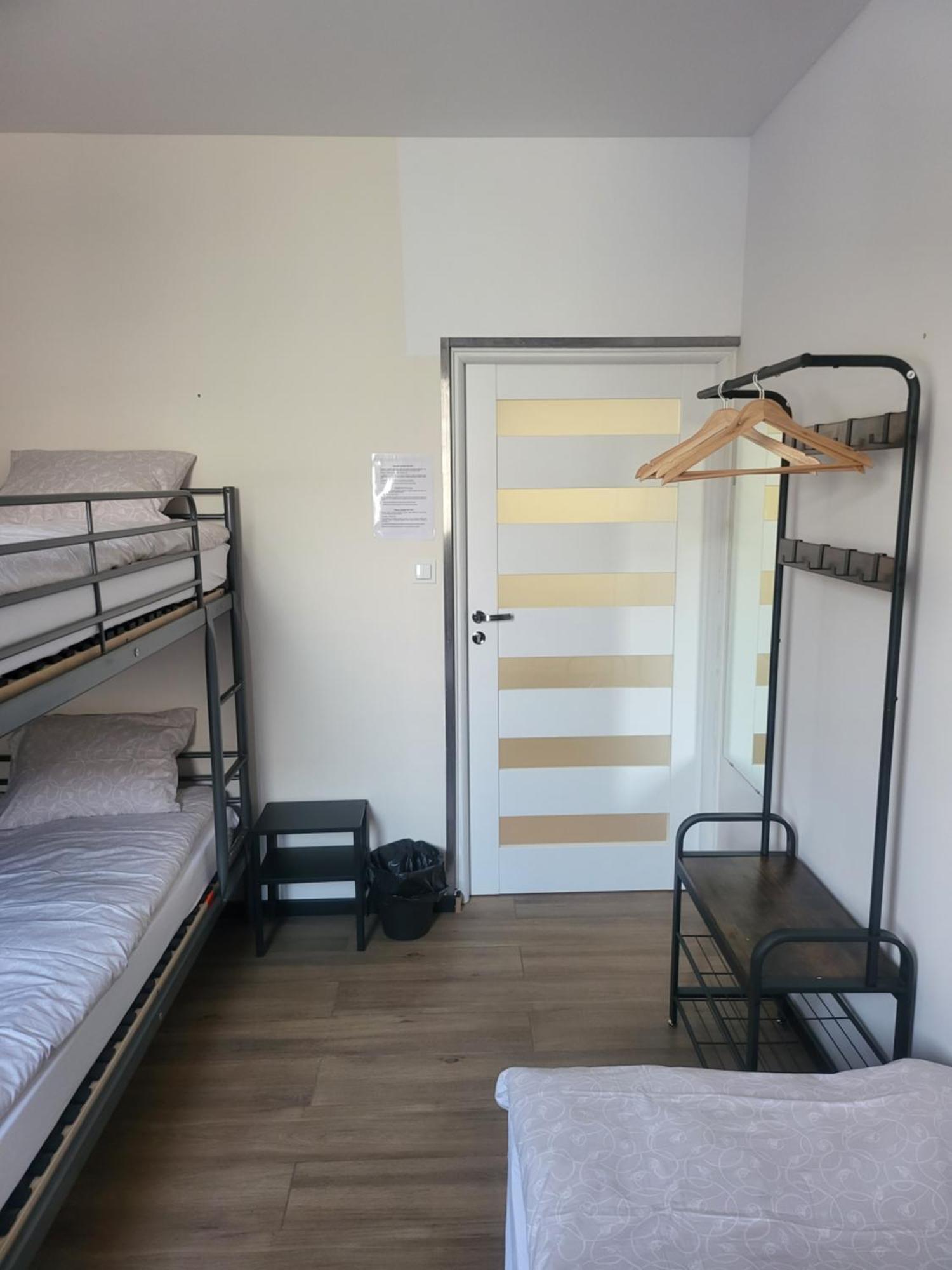 Rooms4rest Bokserska - Private For Tourists - Atr Consulting Sp, Z O,o, Hostel Warsaw