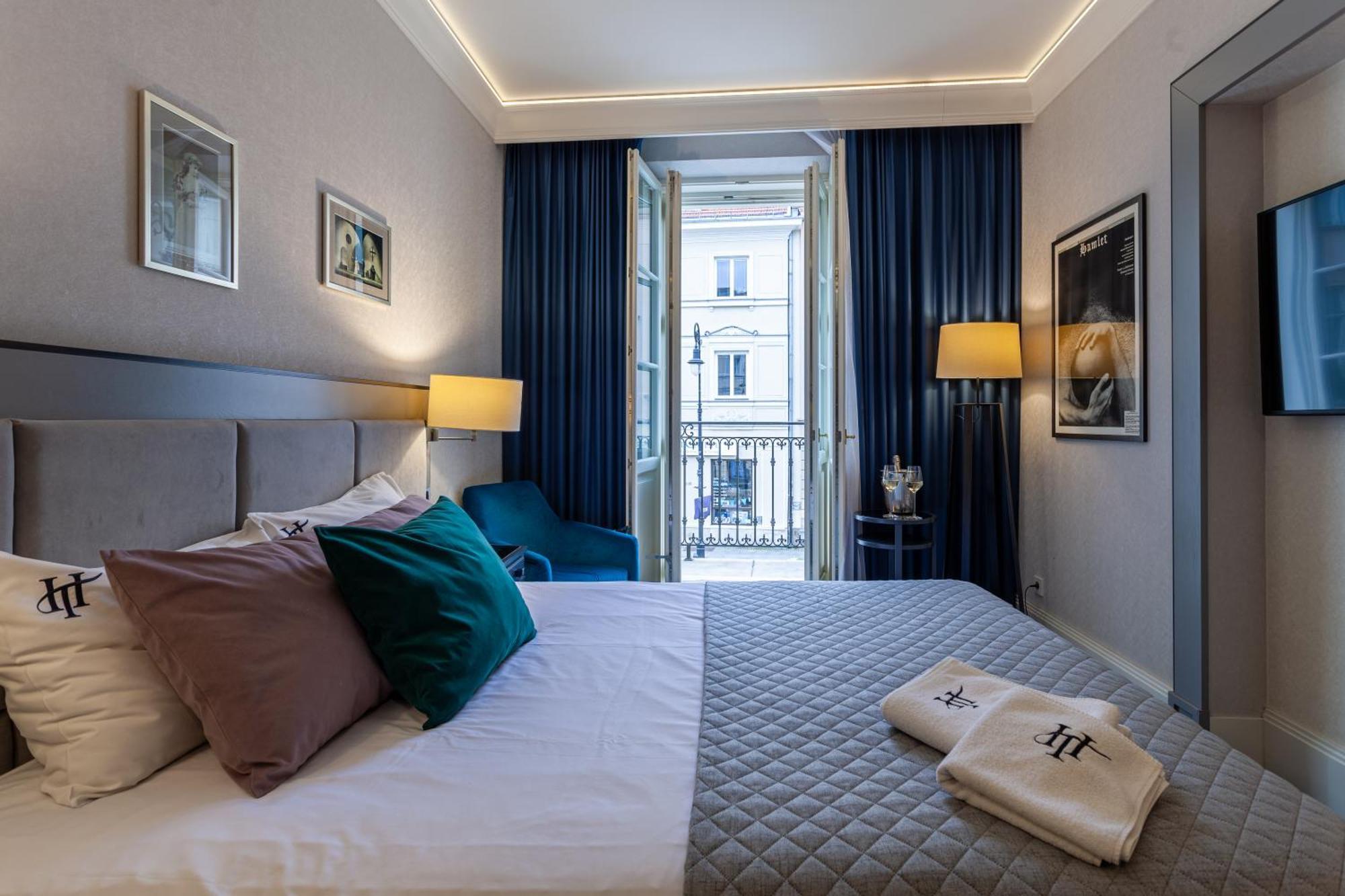 Hotel Teatro Boutique Old Town - Destigo