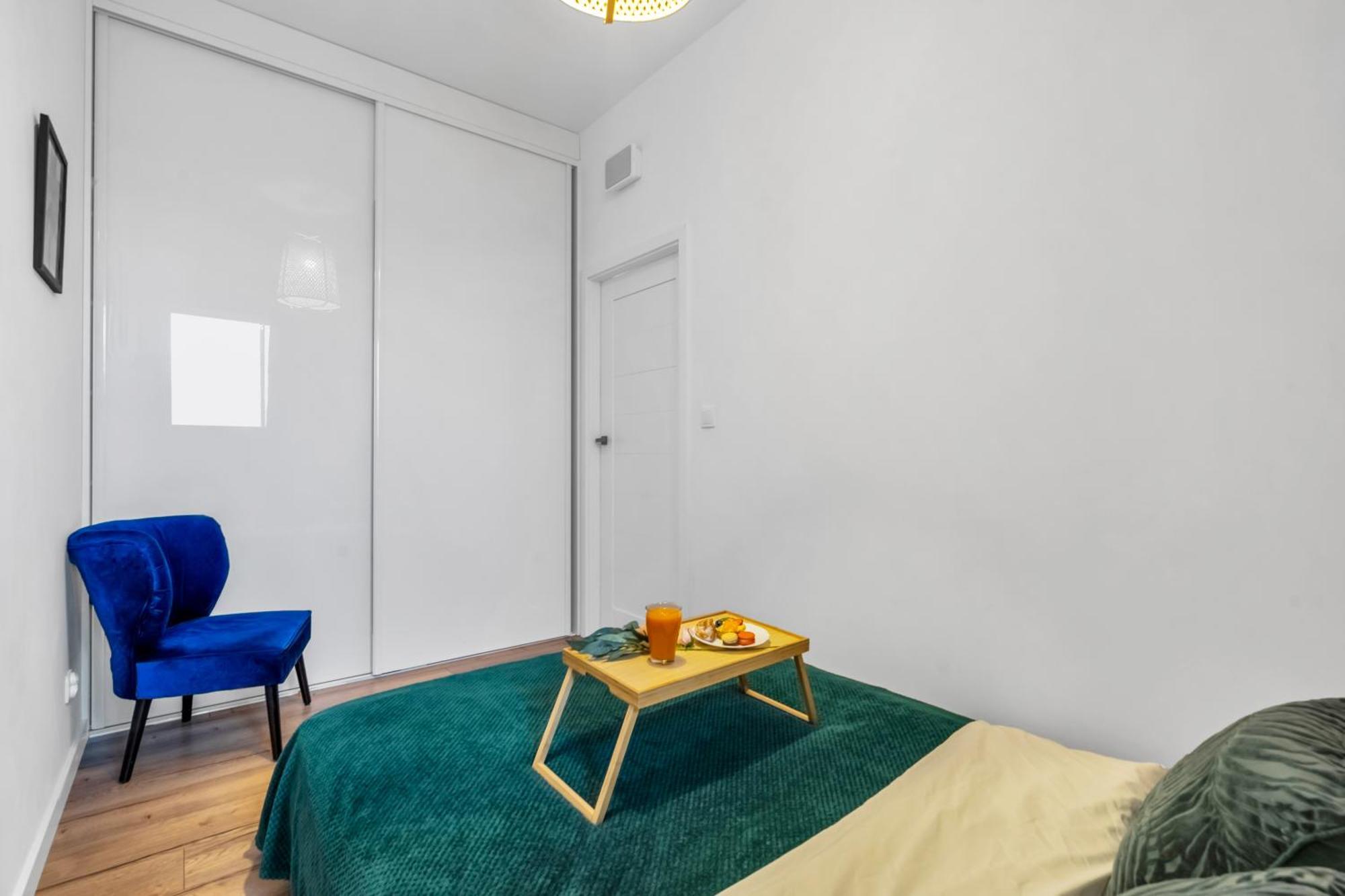 Business - Air Conditioning, 10th Floor, View, Balcony - By Rentujemy Apartment *