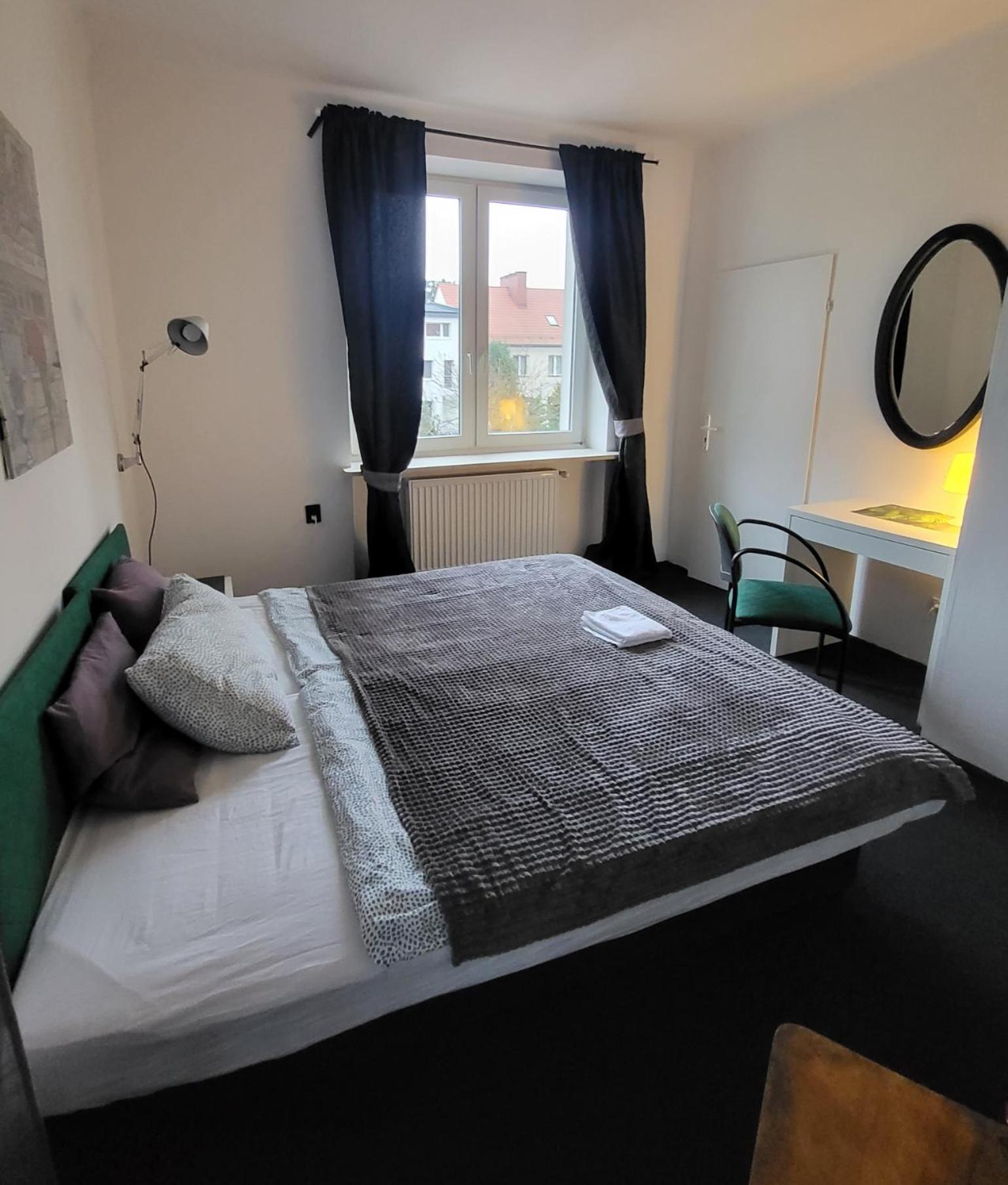 Charmed Homestay - Zaczarowany Warsaw