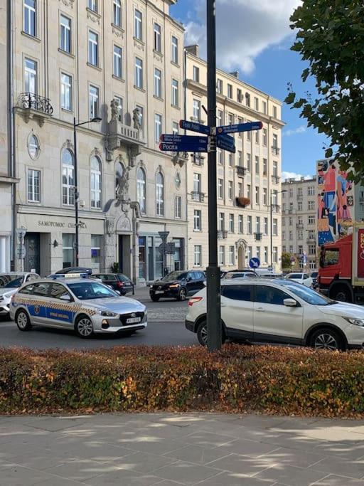 Apartamento Mieszkanie Z Duzym Terasem W Warszawie *