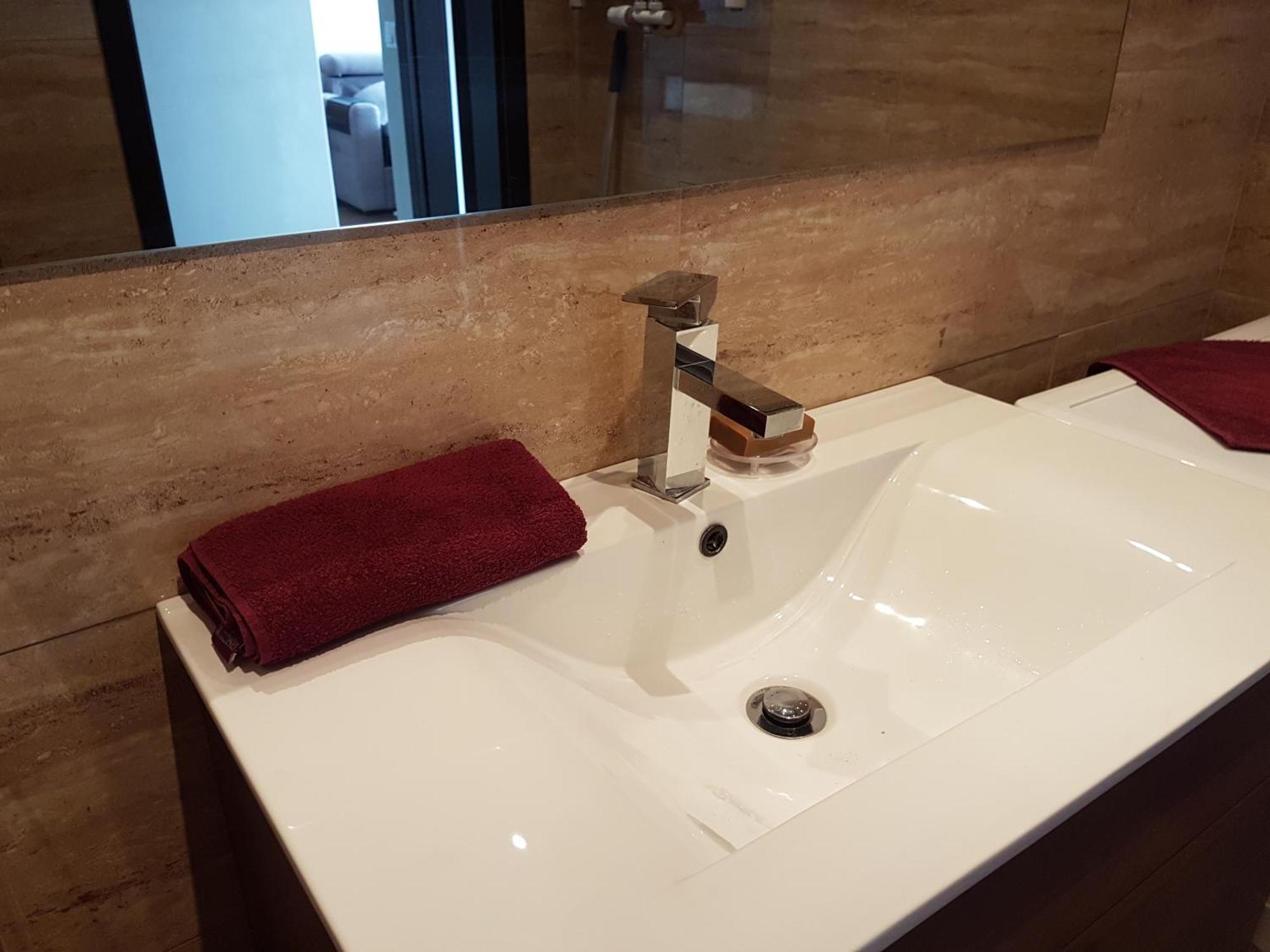 Sloneczny I Wygodny Apartament Blisko Centrum I Metra