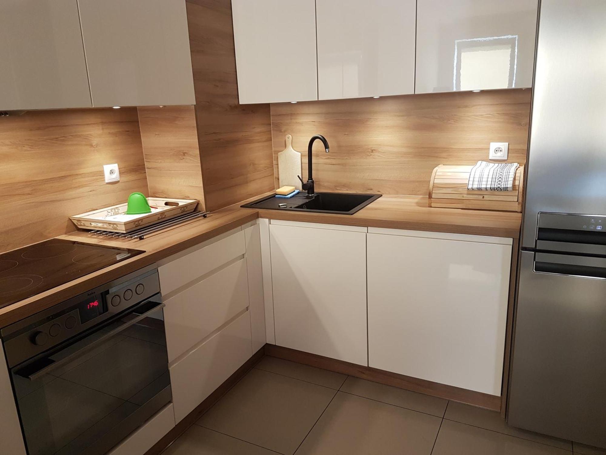 Sloneczny I Wygodny Apartament Blisko Centrum I Metra Apartment Warsaw