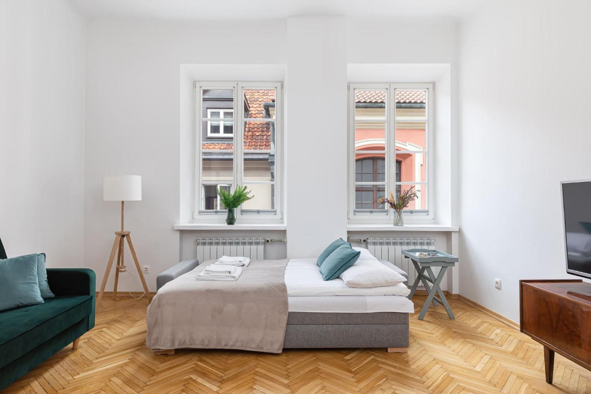 Stylish Swietojanska By Renters * Warsaw