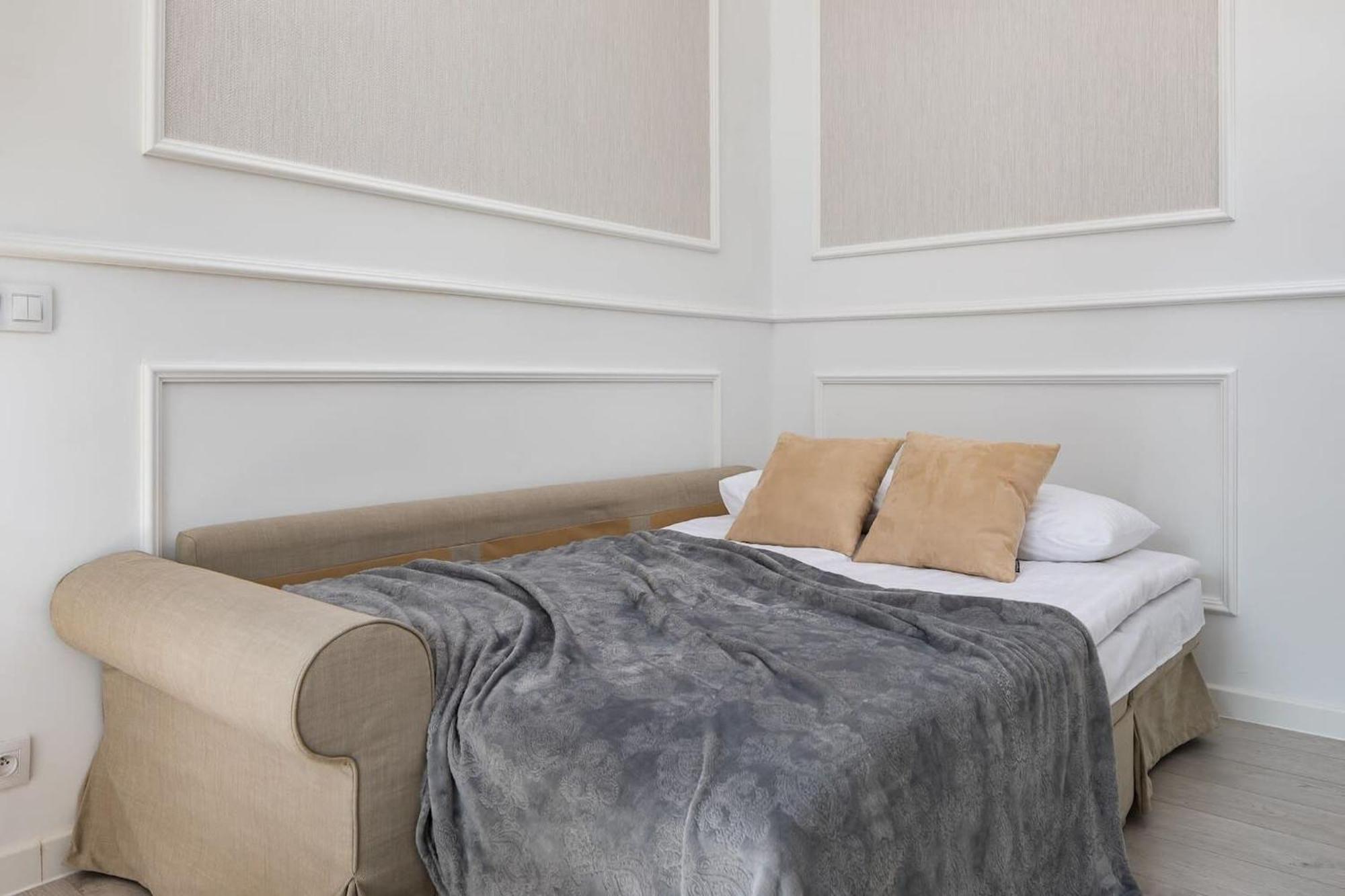 Rent Like - Mila 9 Apartment