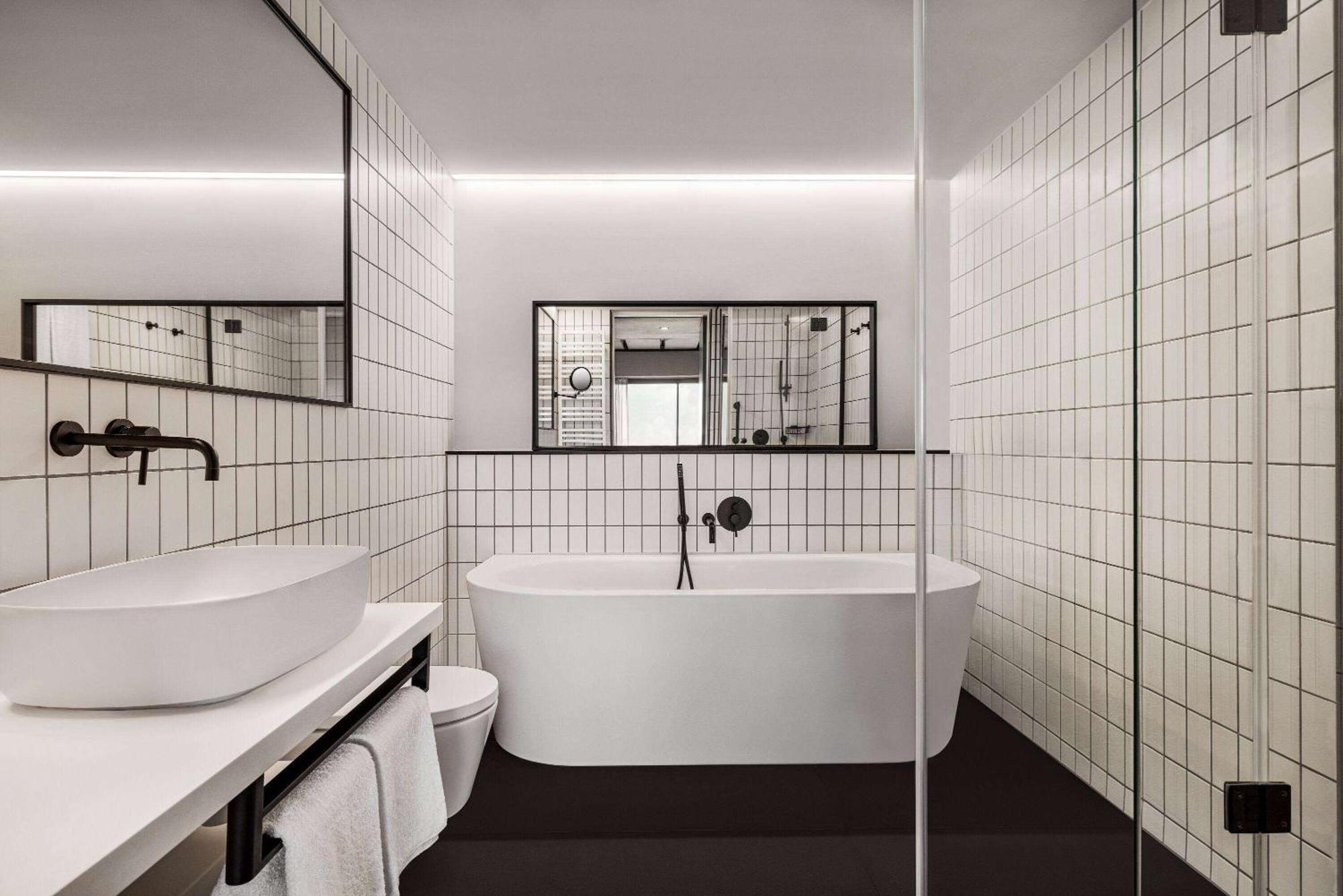 Vienna House By Wyndham Mokotow Hotel