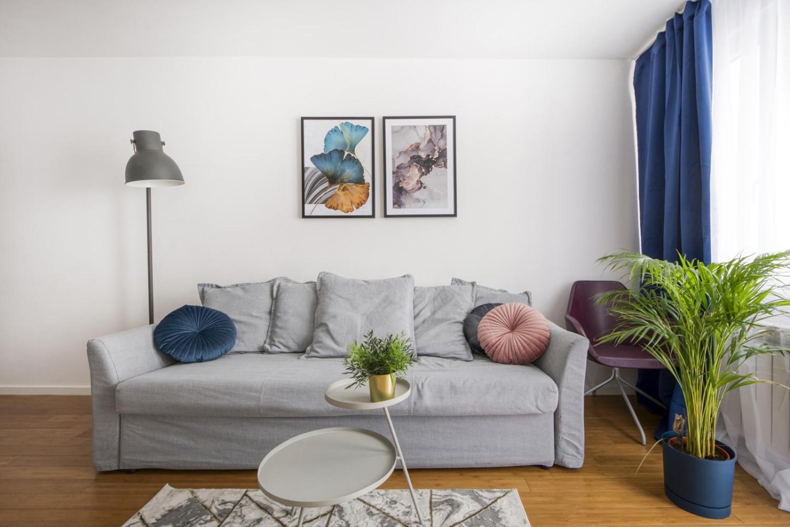 Inside Solec Ii Apartment