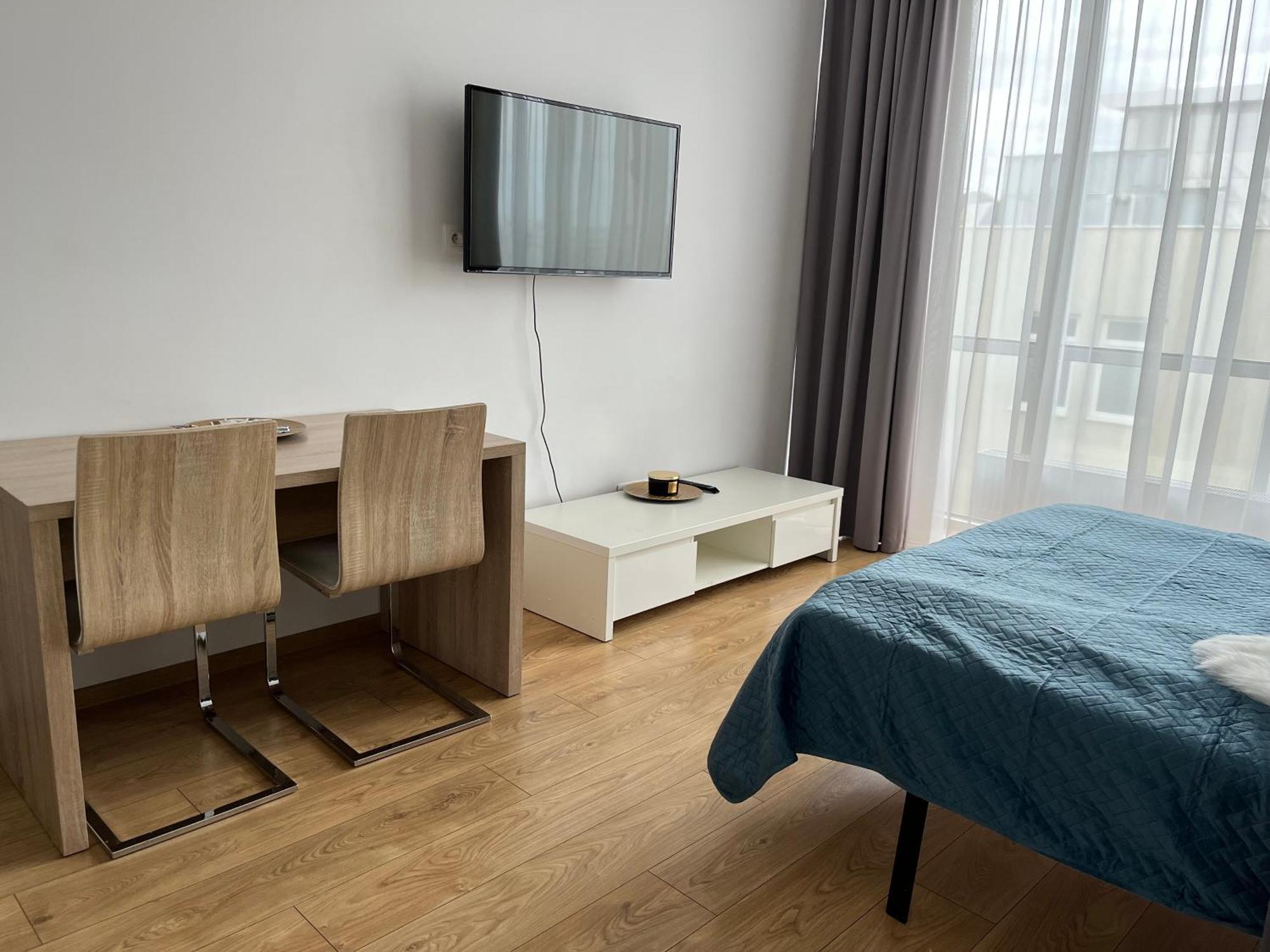 Aleje Jerozolimskie 216 By Perfect Apartamento