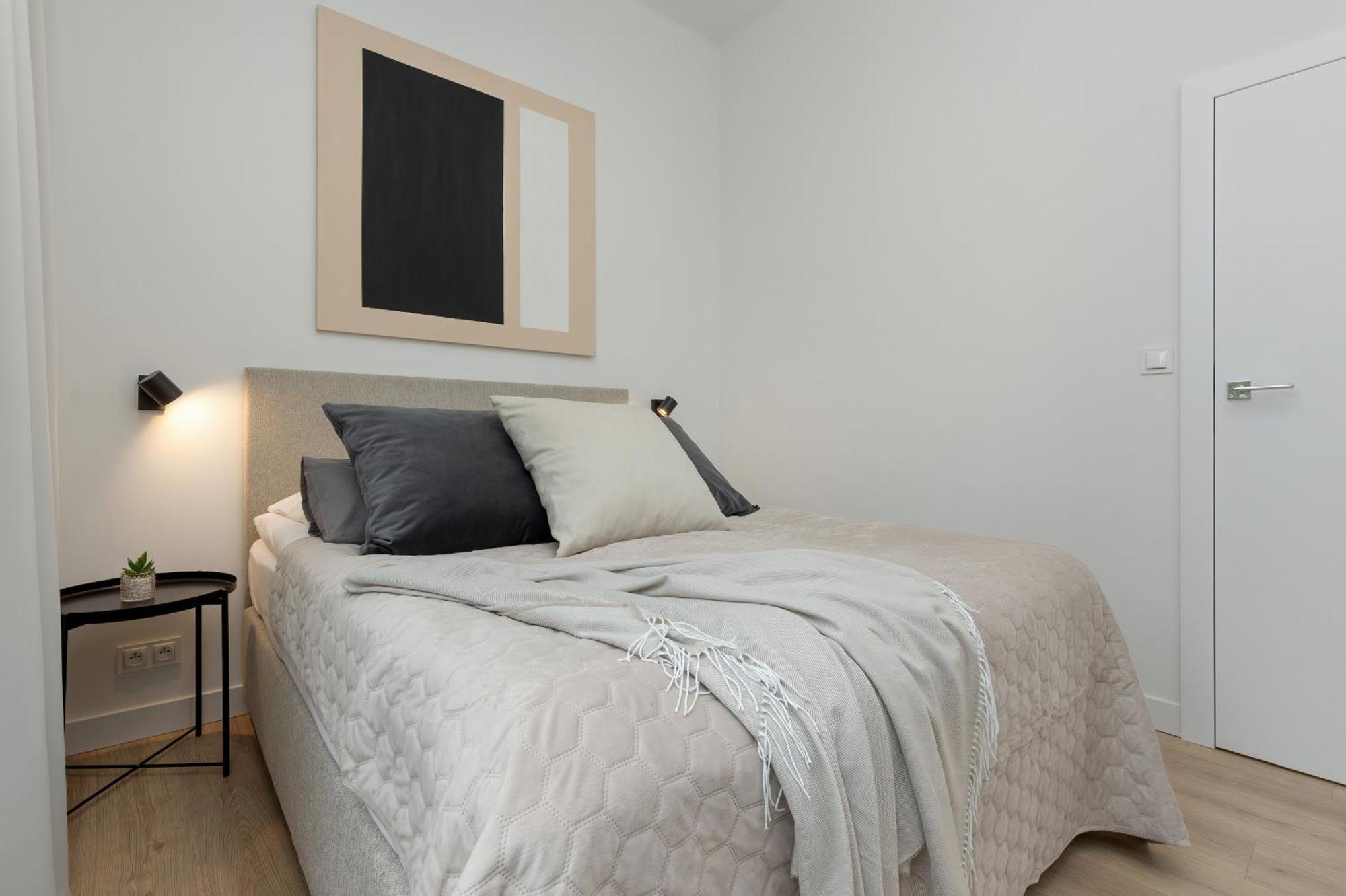 Apartment Center By Renters *