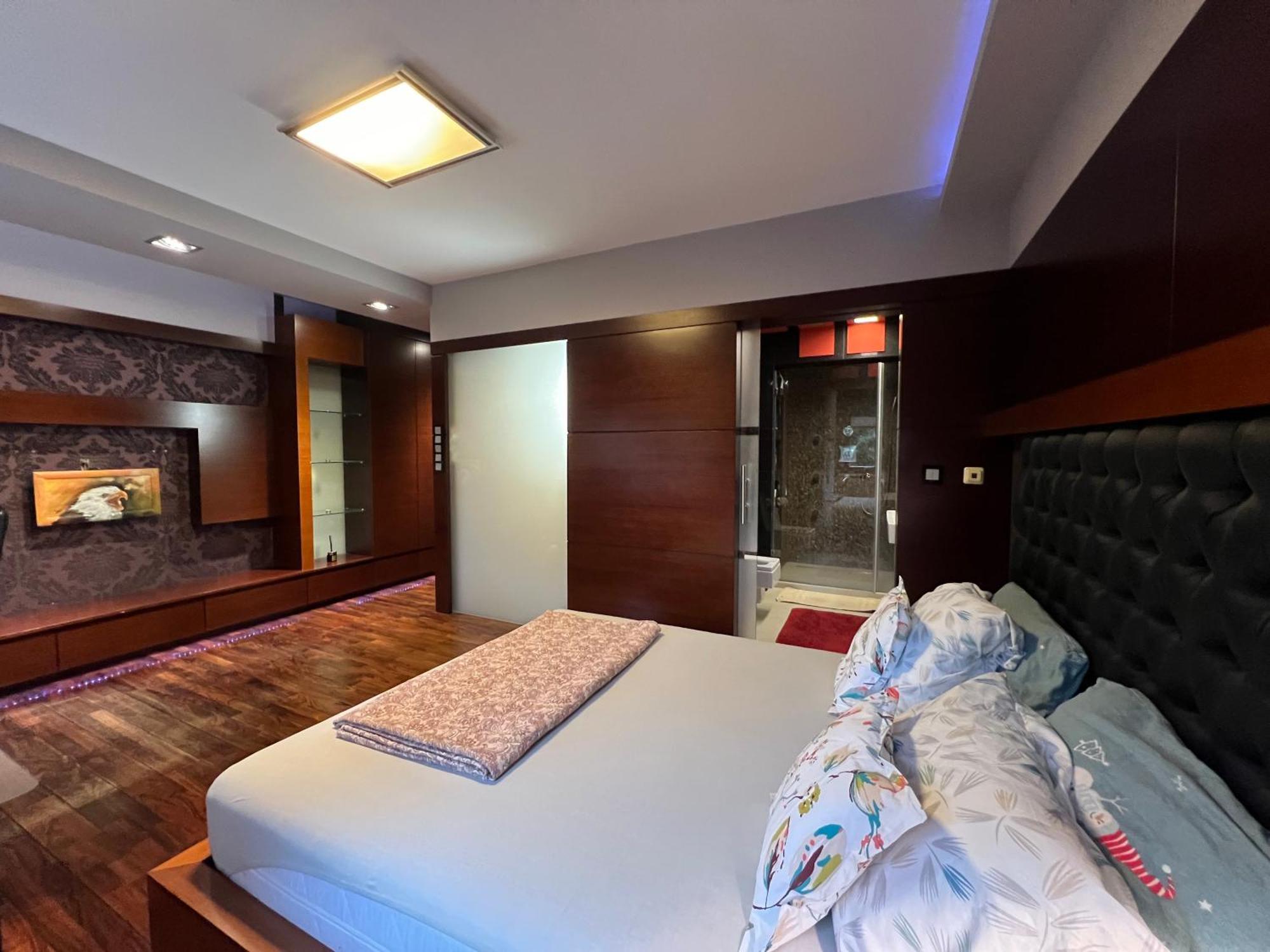 Lux Flat Easy To Reach Centrum