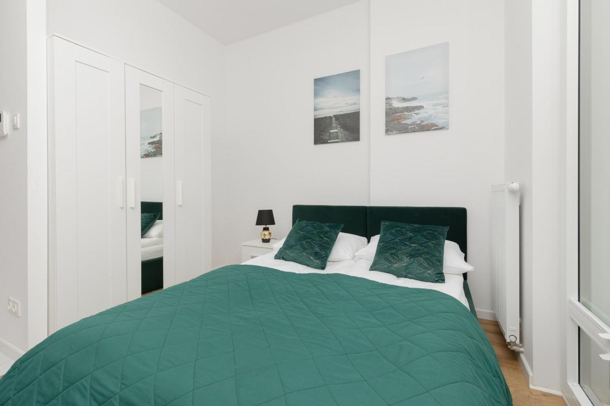 Business Kasprzaka With Parking By Renters Aparthotel Warschau