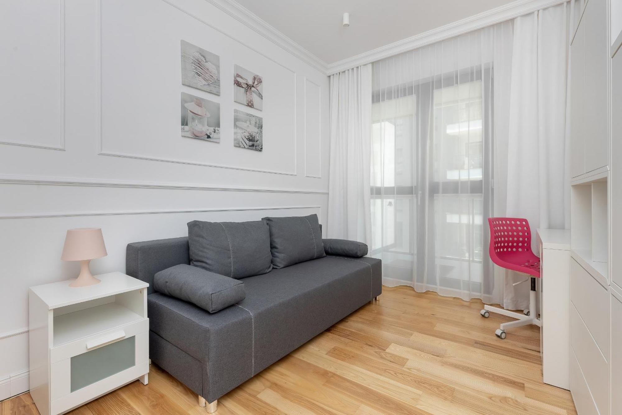 Apartament Metro Płocka Exquisite By Renters