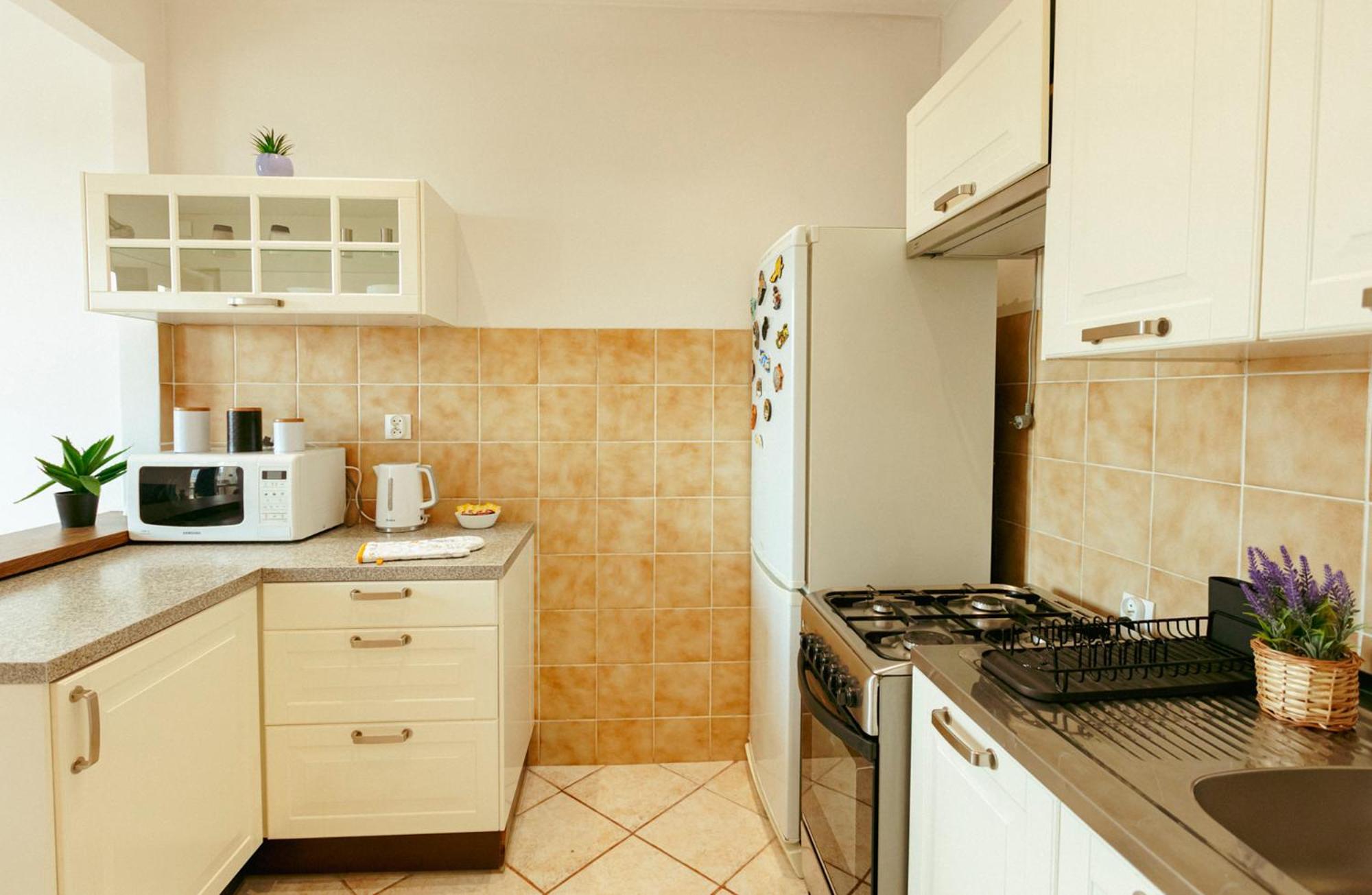 Plac Konstytucji 6 Grey: Spacious With Free Garage Warsaw
