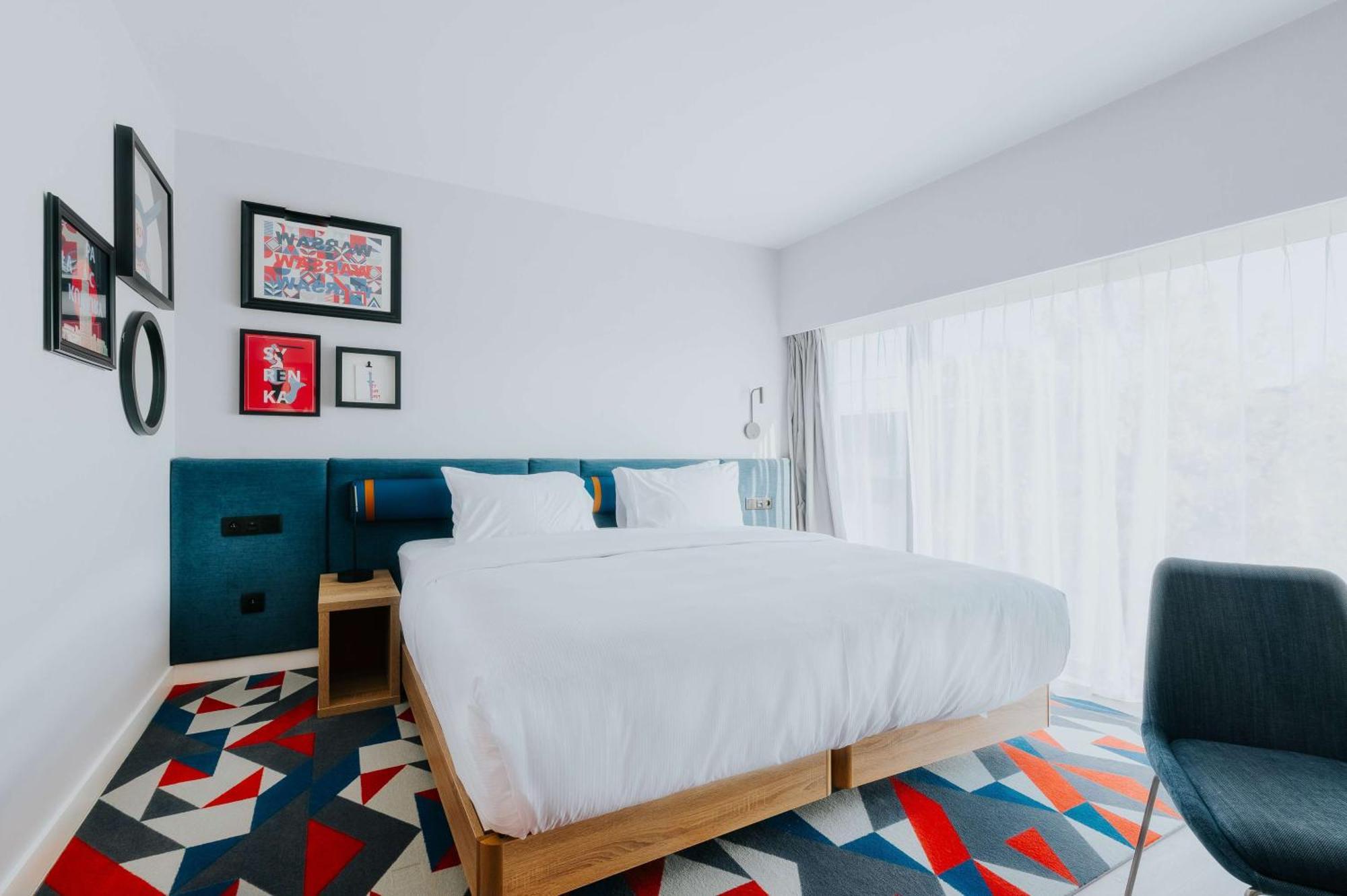 Khách sạn Hampton By Hilton Reduta 3*