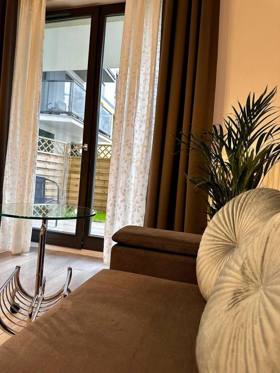 Apartment Wola Z Ogrodkiem Warsaw