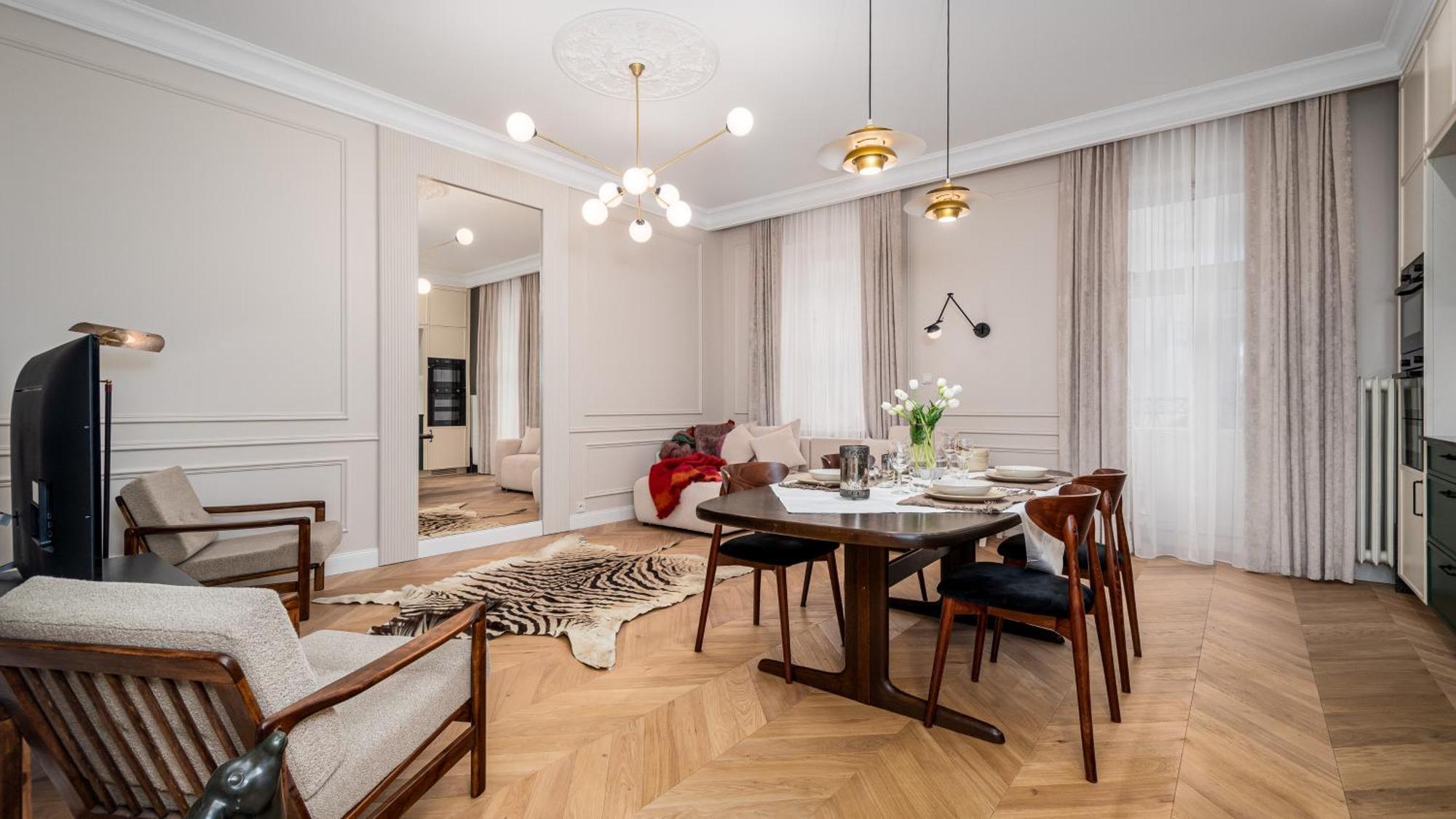 Apartment Zgoda Near The Palace Of Culture And Science By Sun & Snow Warsaw