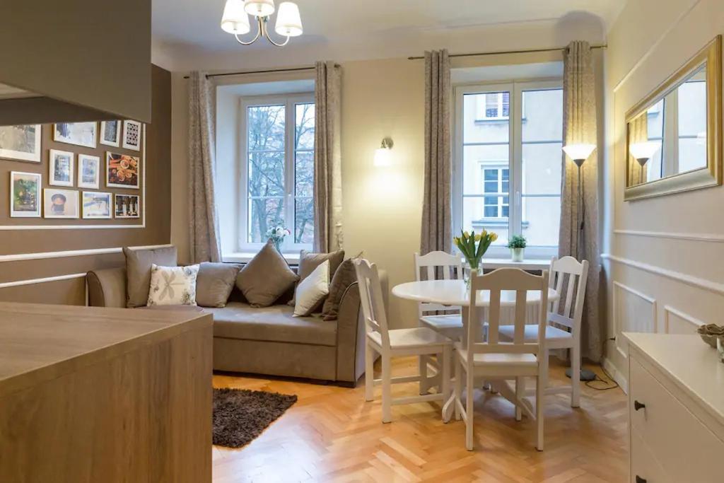 Apartment Coffee&chocolate Apt. Old Town. Warsaw