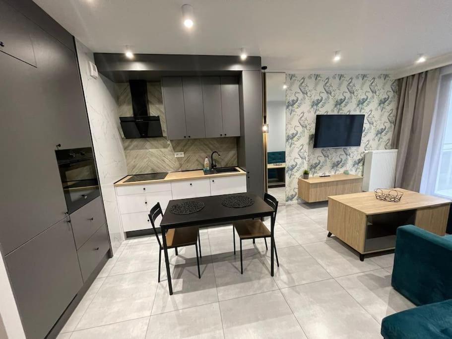 Apartment Forum Wola Fine