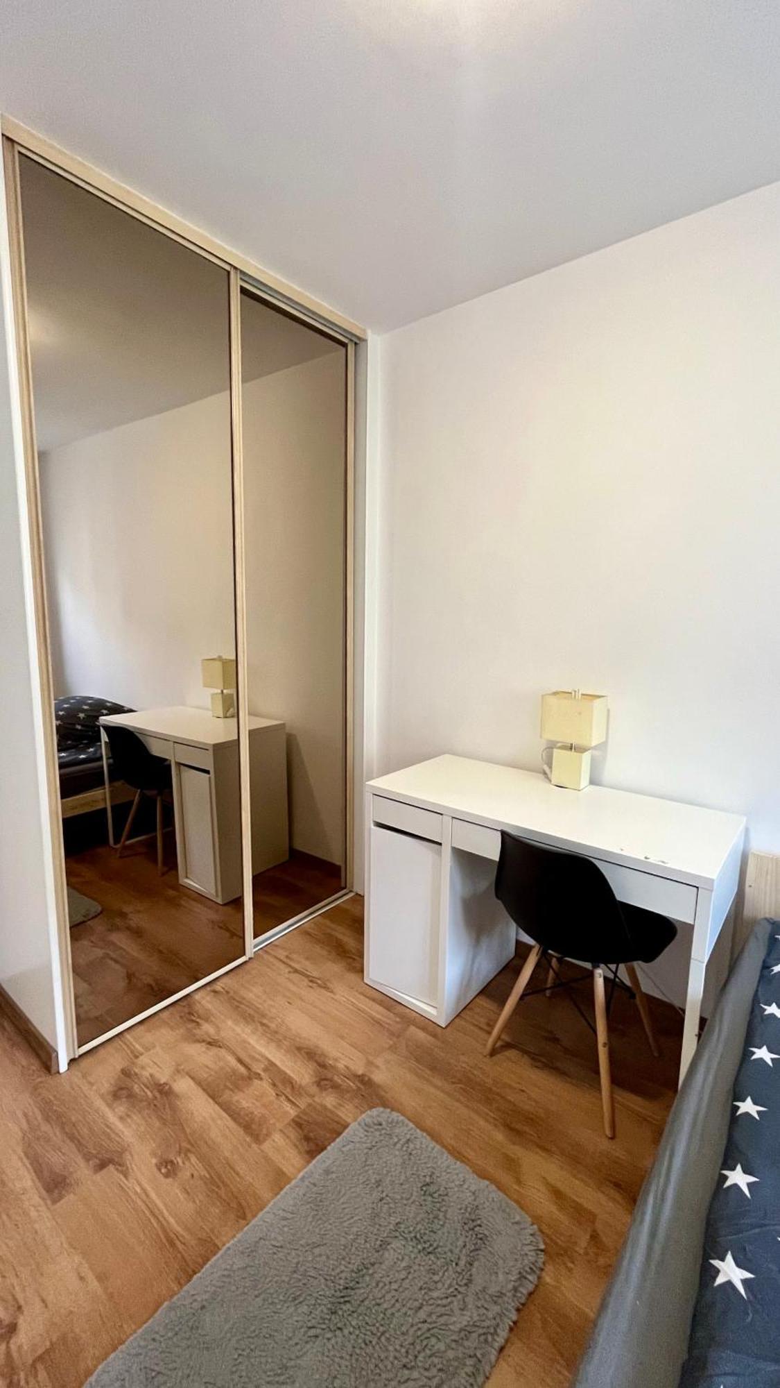 In - C106b Homestay Warsaw