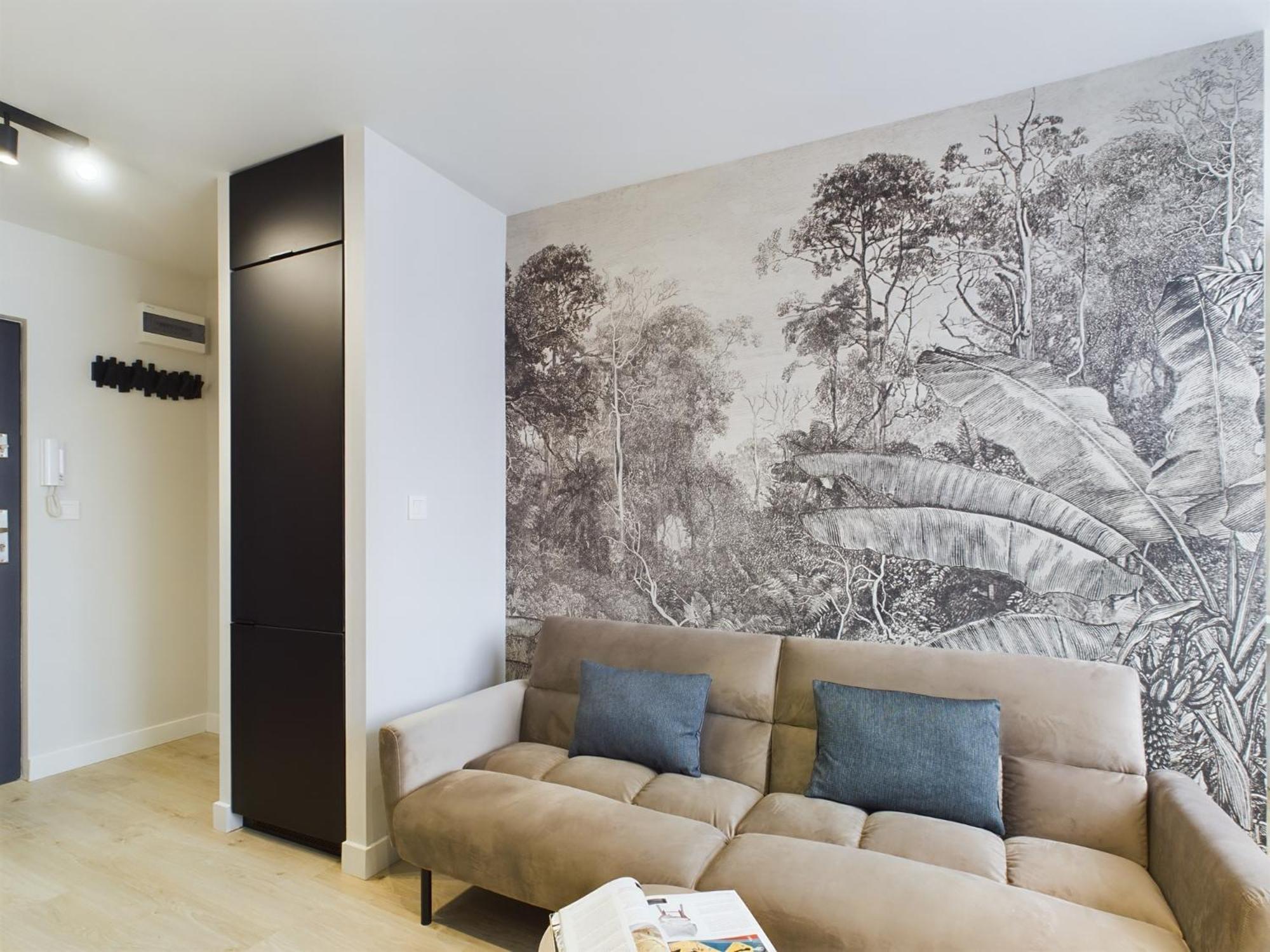 Modern With Wifi In By Renters Warschau