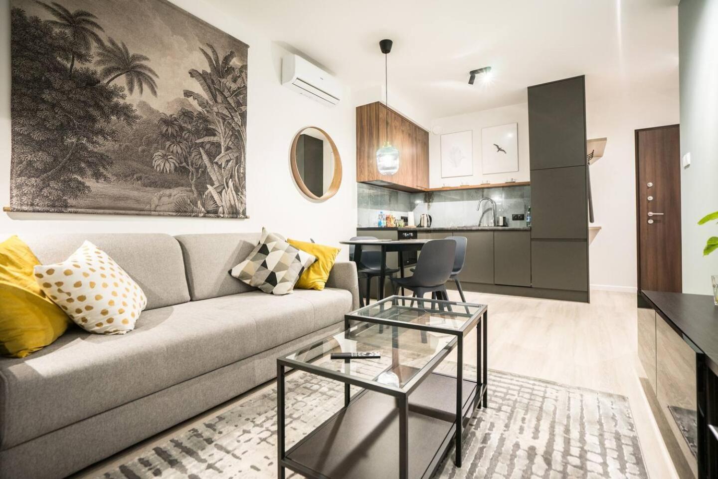 Vipwarsawapartments Onyx Mennica * Warsaw