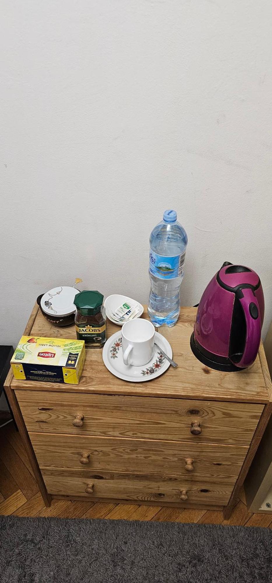 Oddzielny We Wspolnym Mieszkaniu Homestay Warsaw