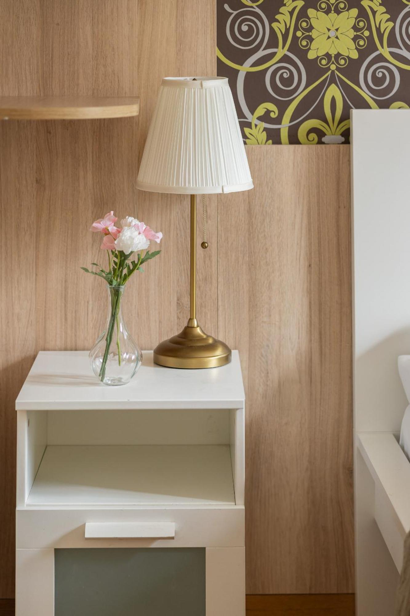 Beautiful With Spacious Terrace By Renters Apartamento