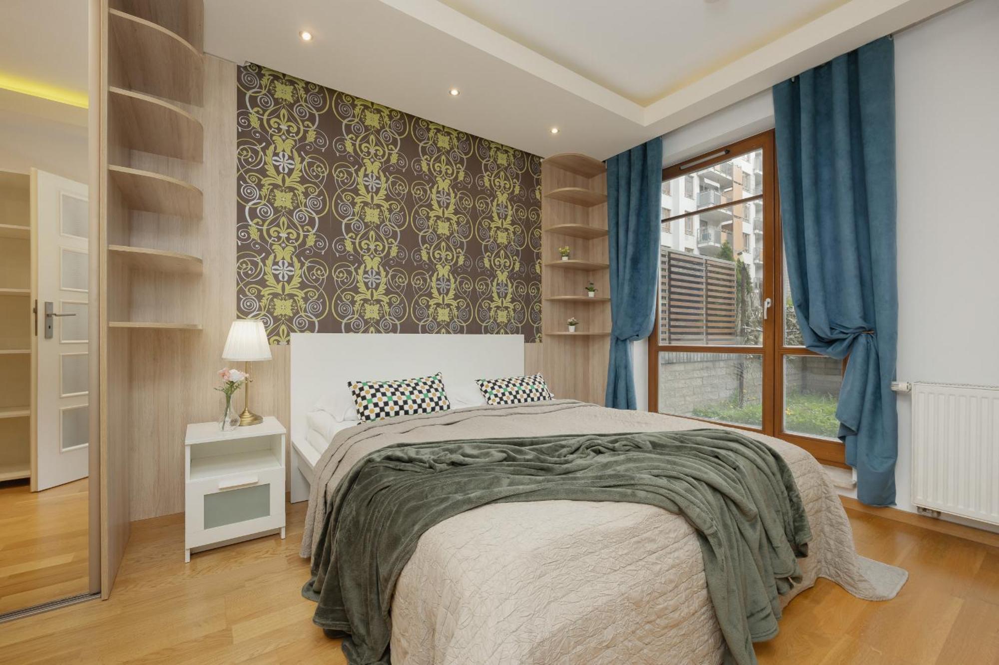 Beautiful With Spacious Terrace By Renters *
