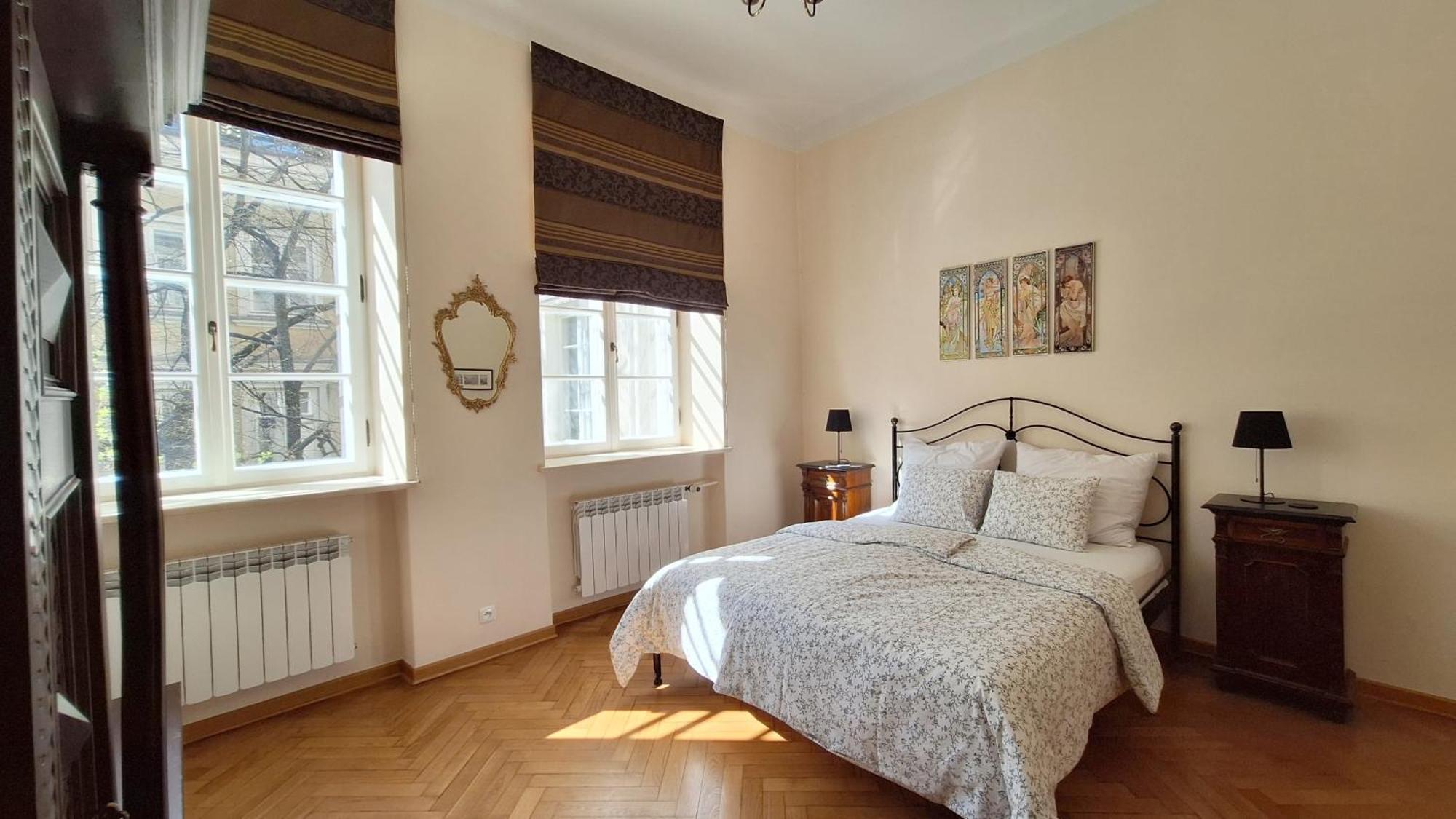 Elegant 3 At The Old Town - 70m2 - Up To 6 Sleeps *