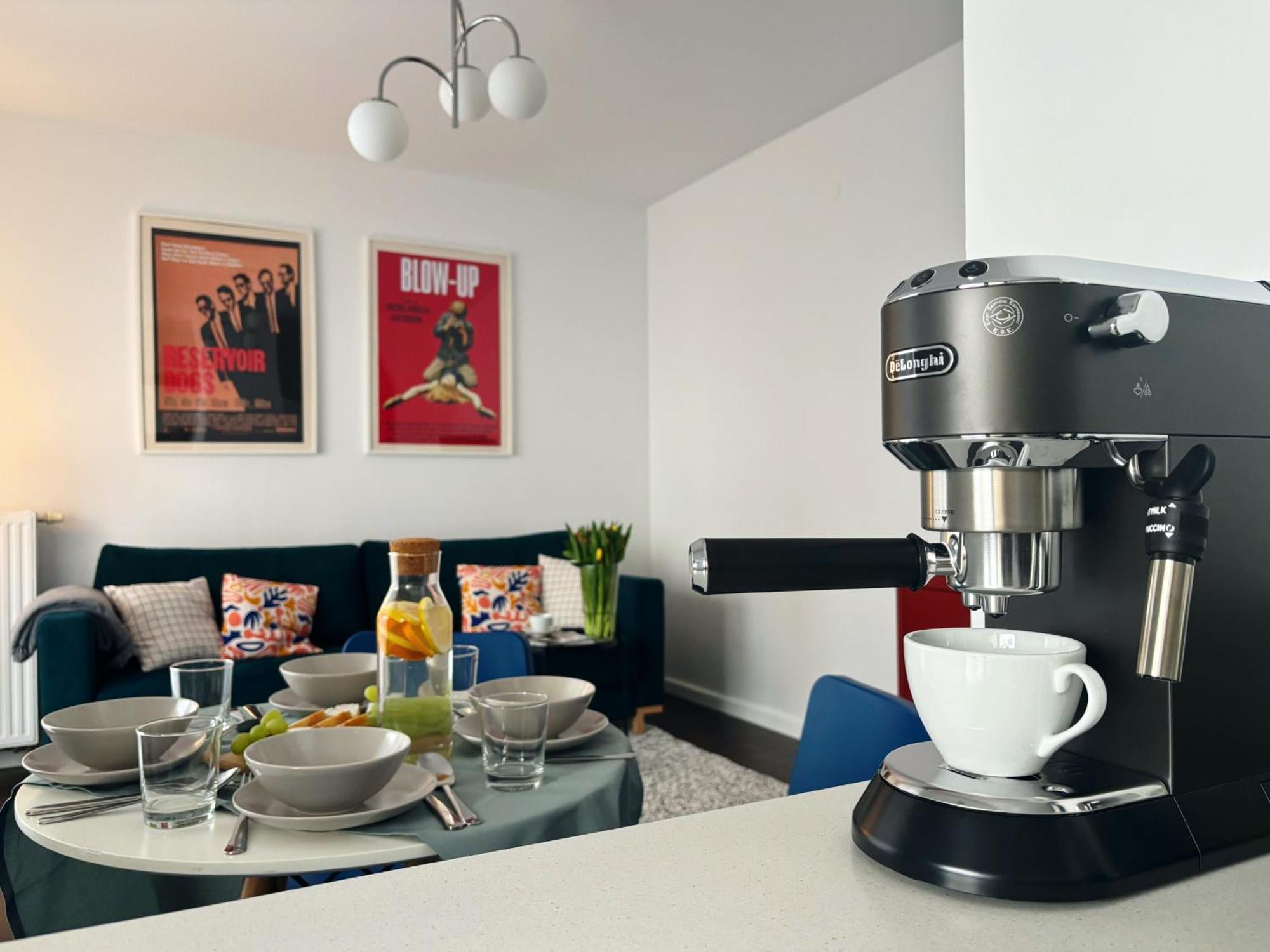 Apartment Oomph Urban Oasis 1br Escape Warsaw