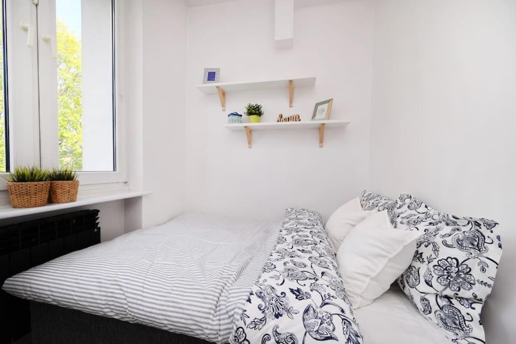 Apartament Saska Kepa -ul. Francuska 2' Min *