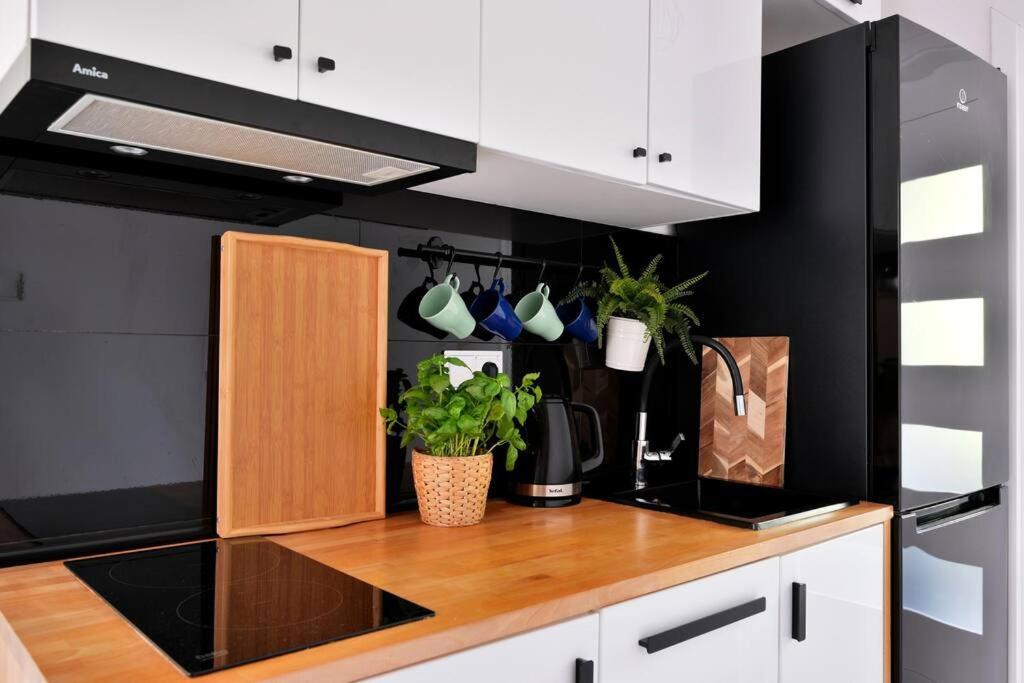 Saska Kepa -ul. Francuska 2' Min Apartament