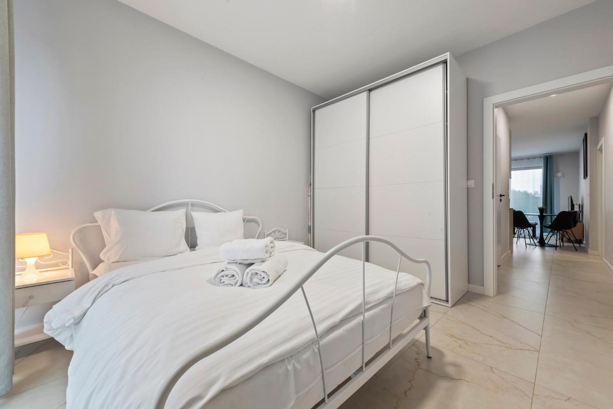 Rentplanet - Na Pradze