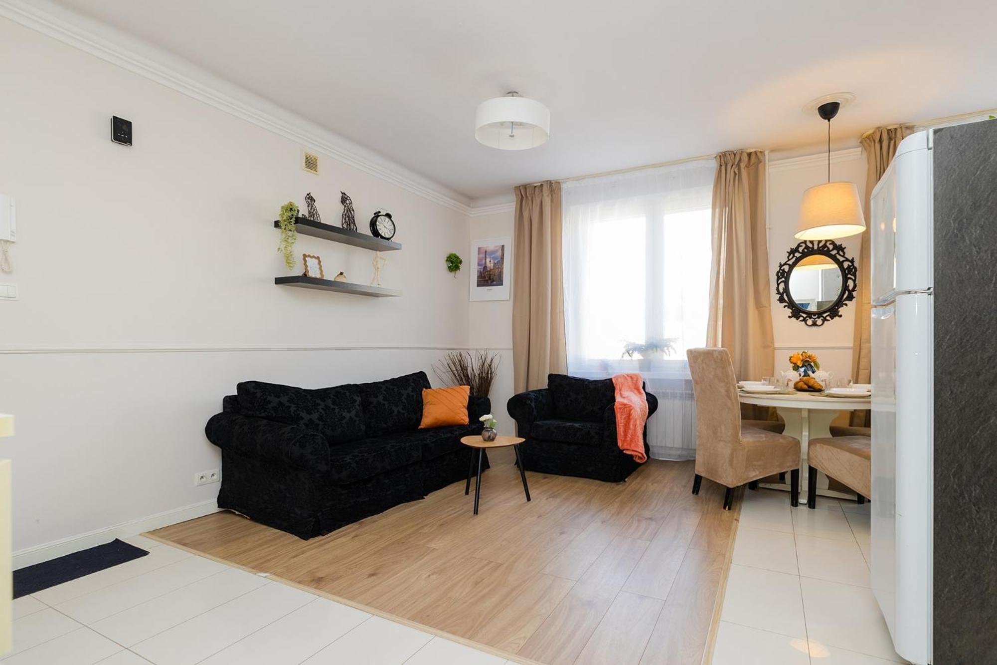 Apartament Superapart Grochowska 136, Very Close To The Mon Hospital On Saszerow Street *