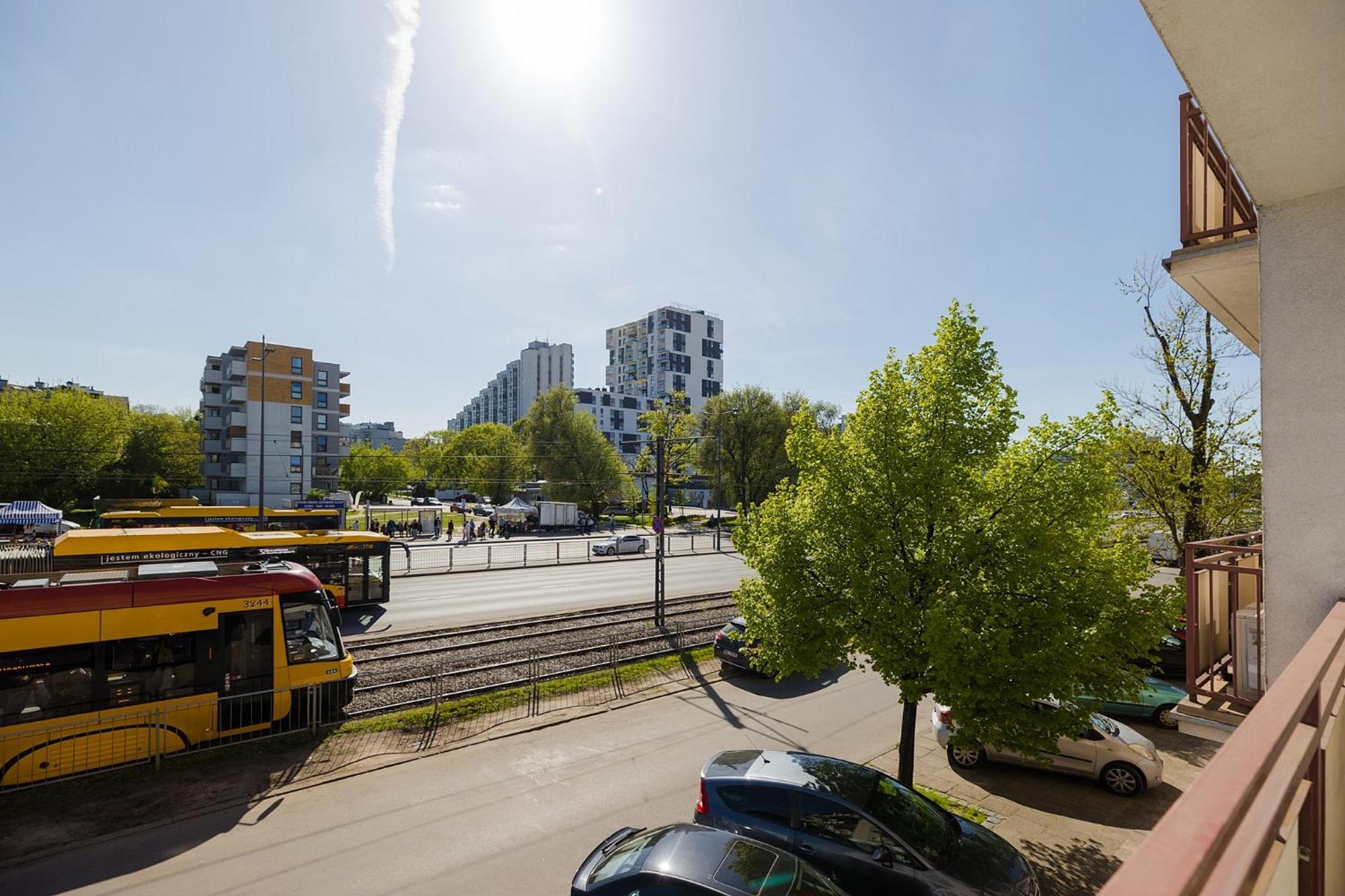 Superapart Grochowska 136, Very Close To The Mon Hospital On Saszerow Street