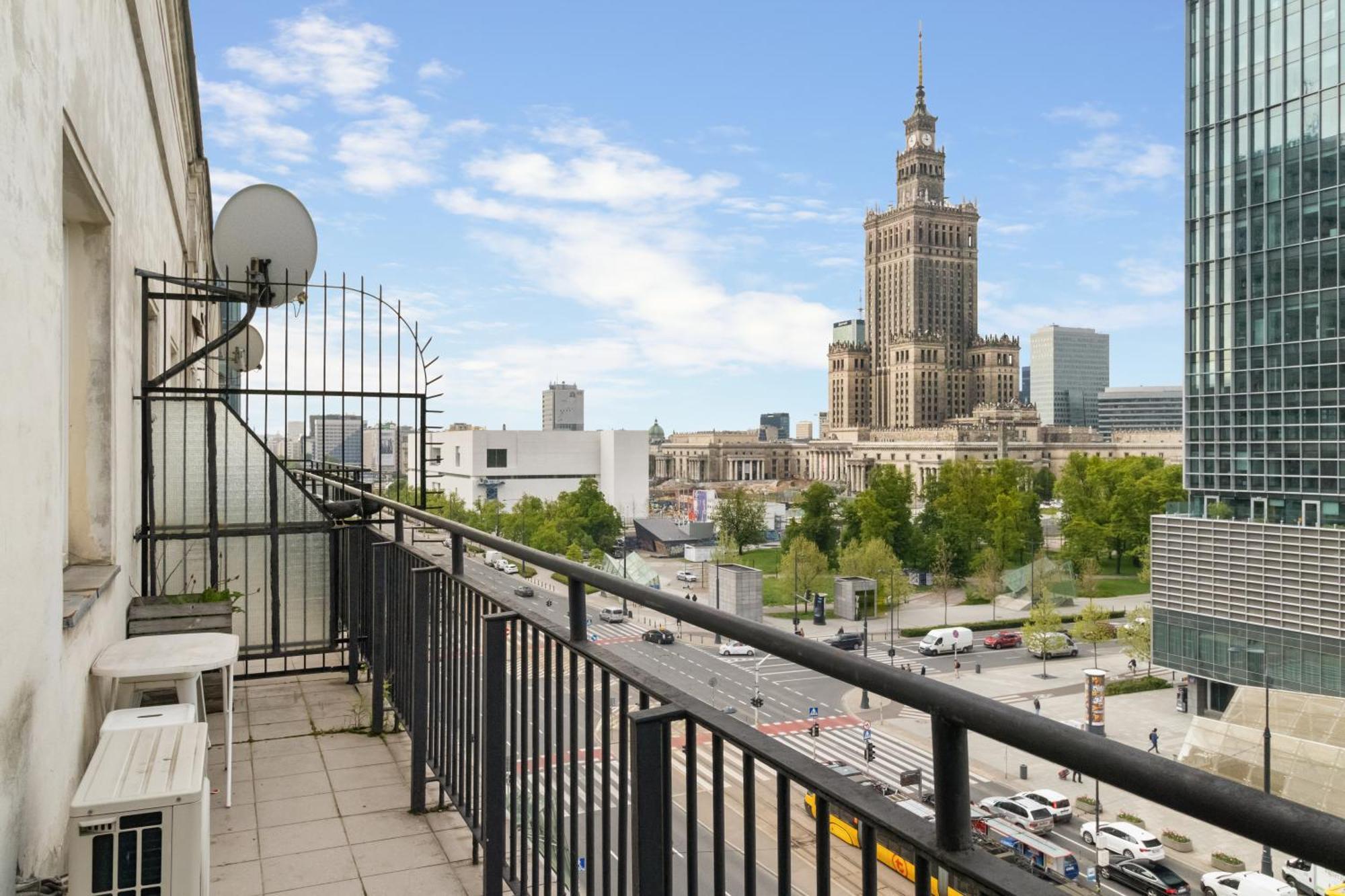 Marszalkowska By Esteum Host * Warsaw