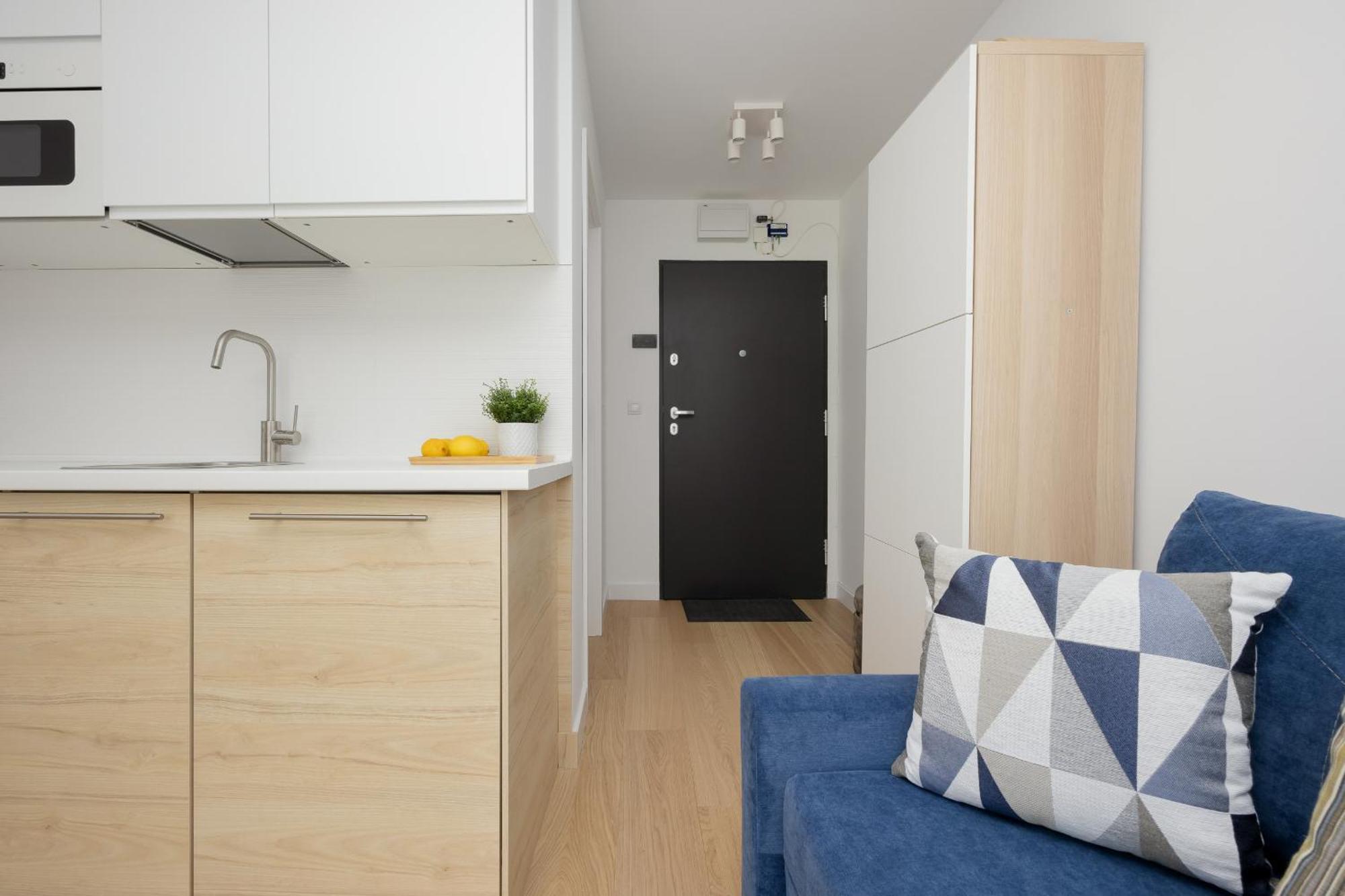 Apartament Beautiful Near Mokotow Field By Renters *