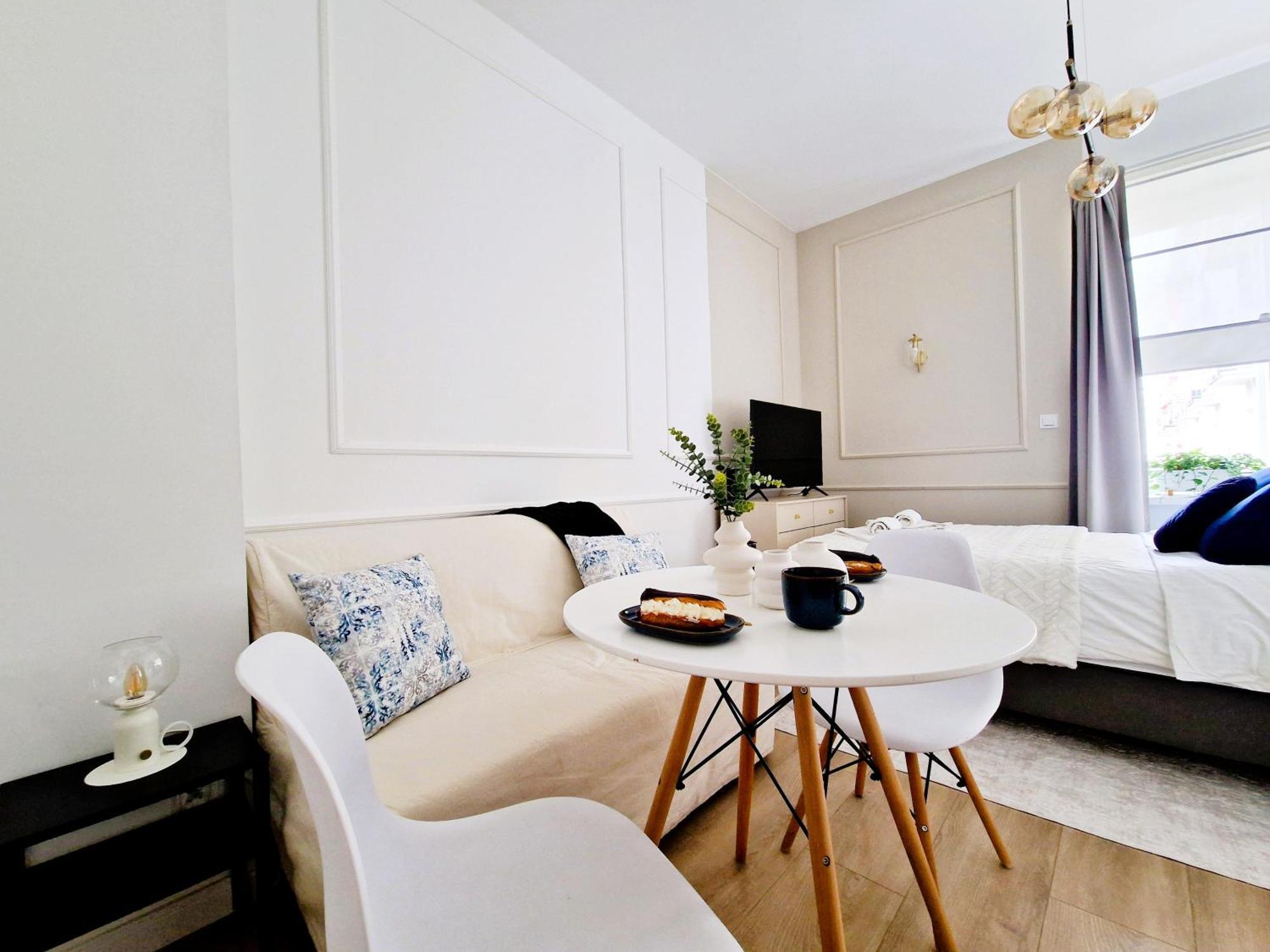 J&w Grojecka Glam Flat Apartment Warsaw