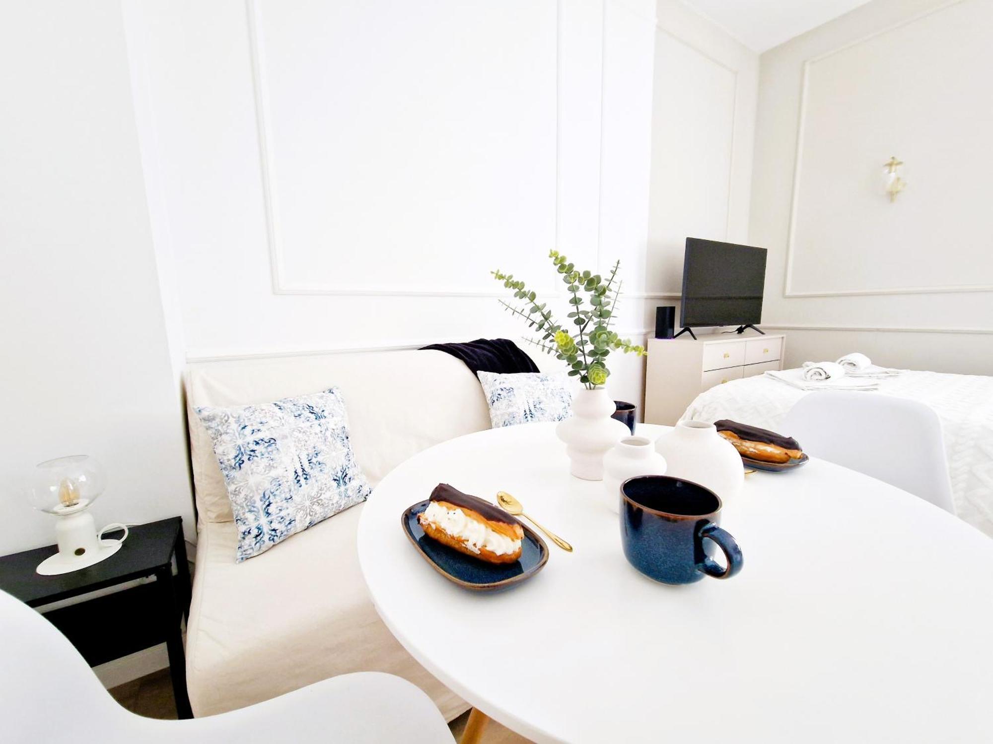 J&w Grojecka Glam Flat * Warsaw